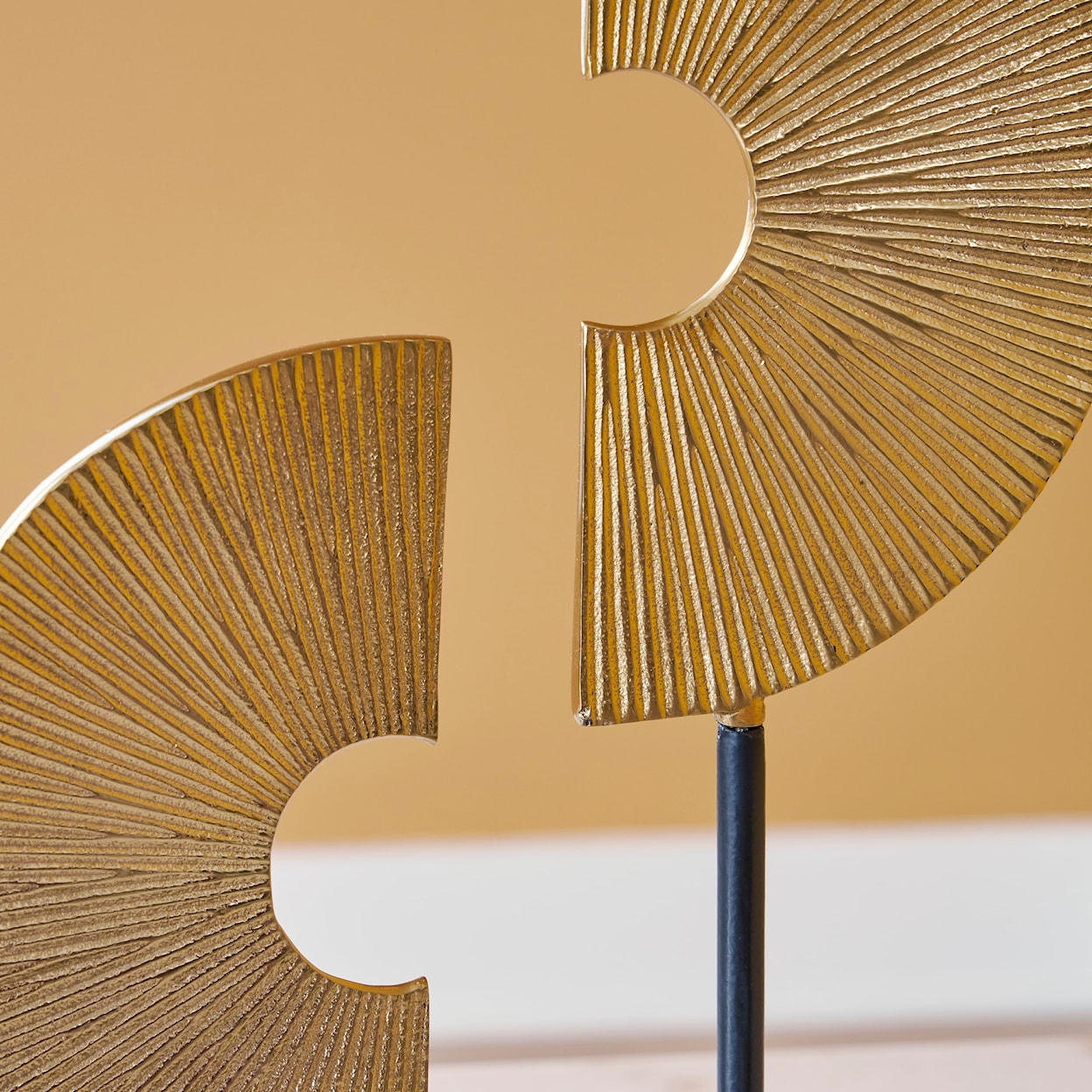 Ashley Furniture Signature Design Accents Berrnette Sculpture