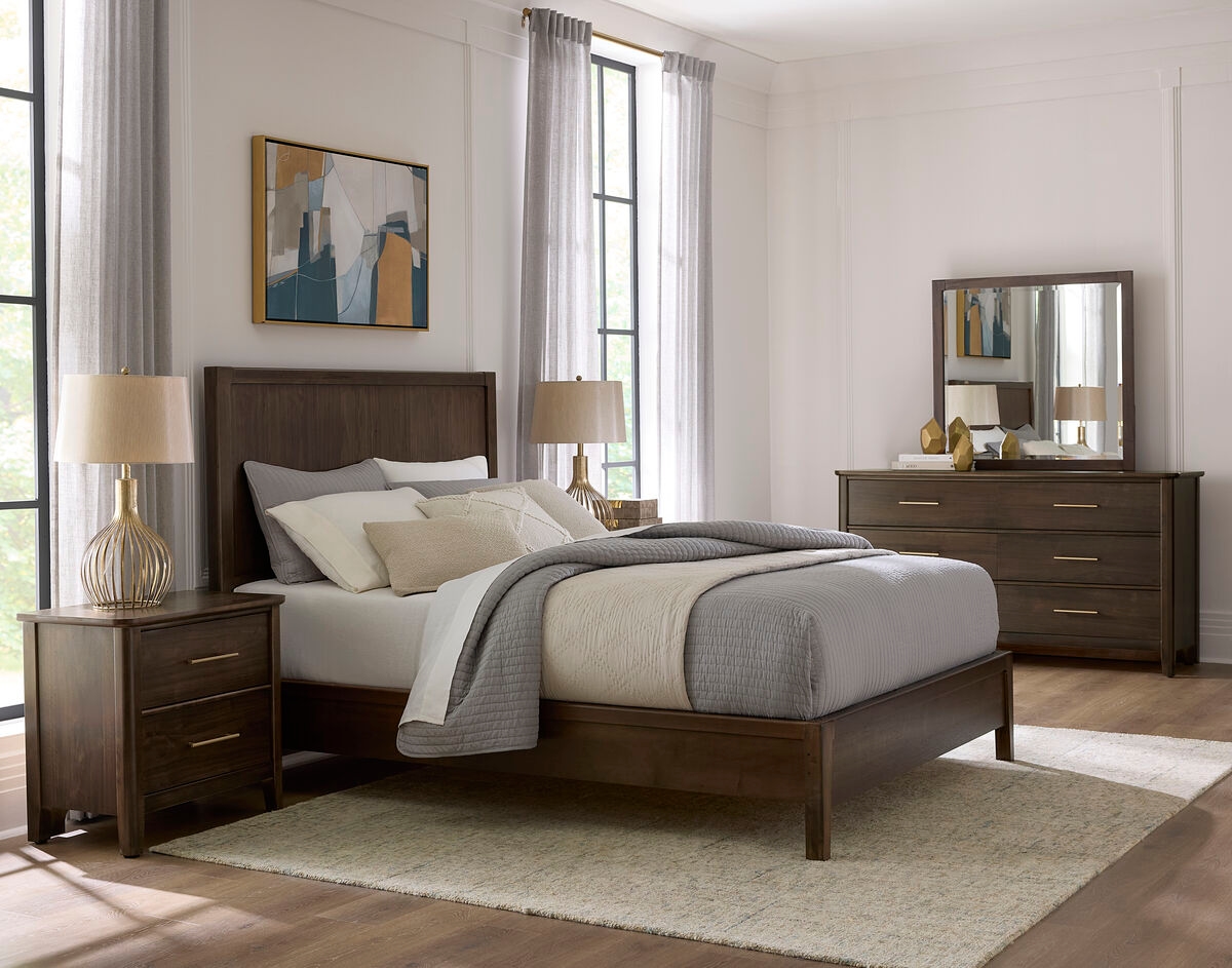 Vaughan-Bassett Nordhaven King Panel Bed