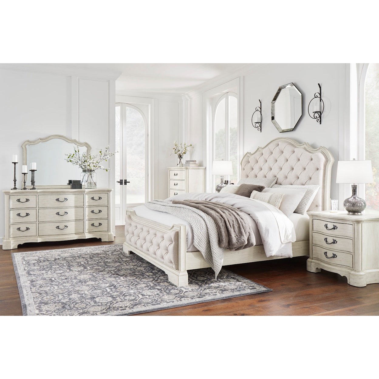 Signature Arlendyne California King Bedroom Set