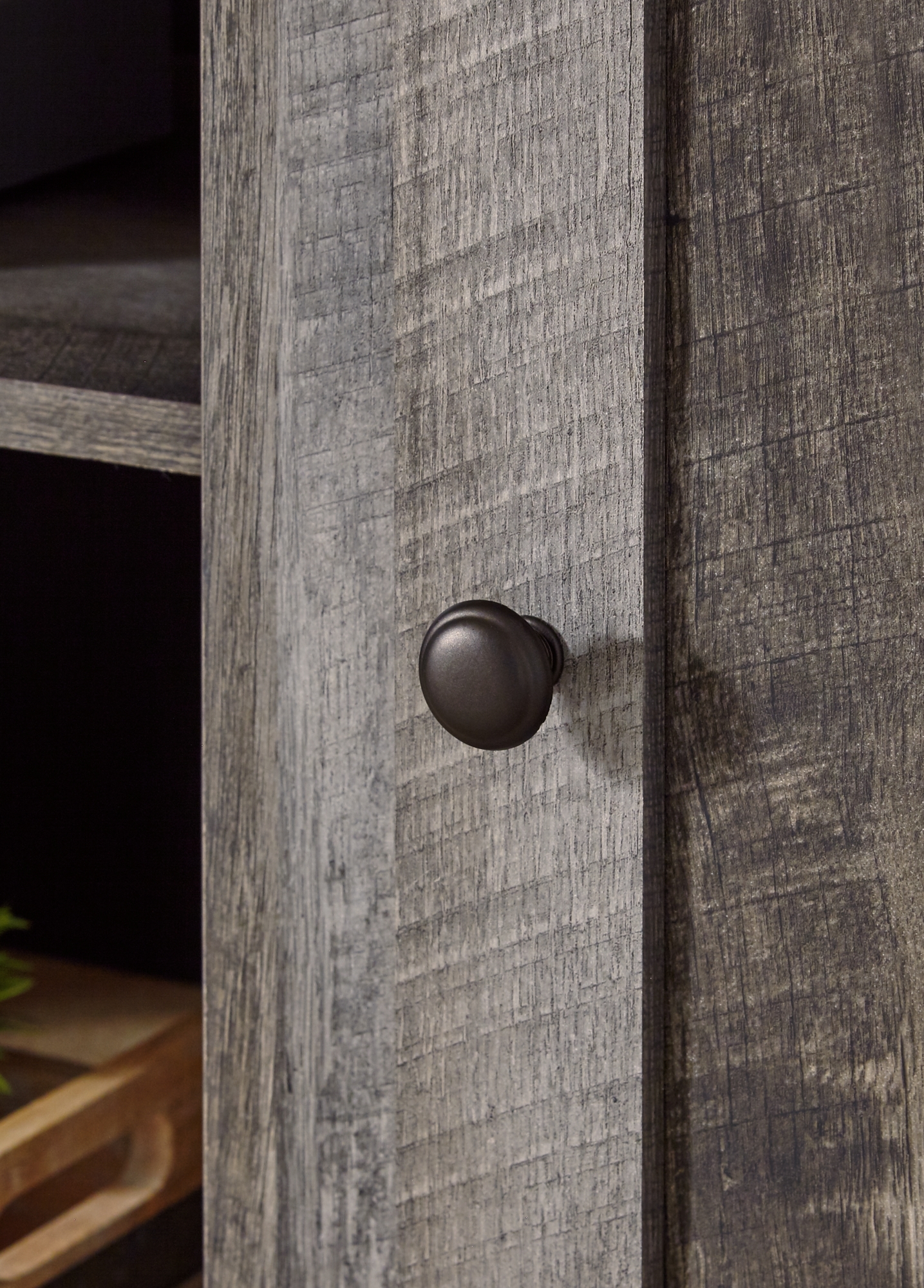 Signature Design by Ashley Wynnlow Lg TV Stand W/ Fireplace Option