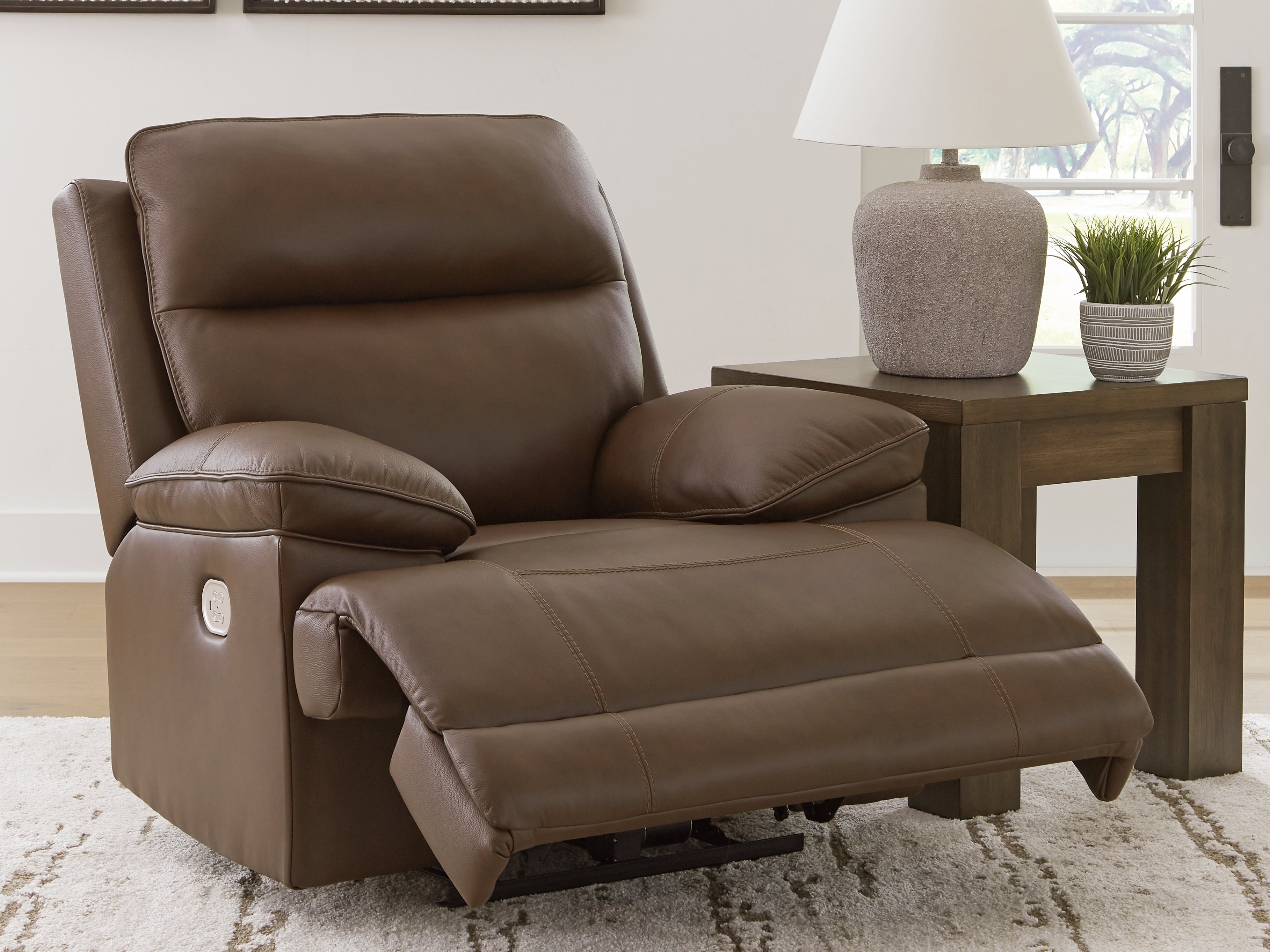 Signature Design by Ashley VonRyan U1040013 Recliners Standard