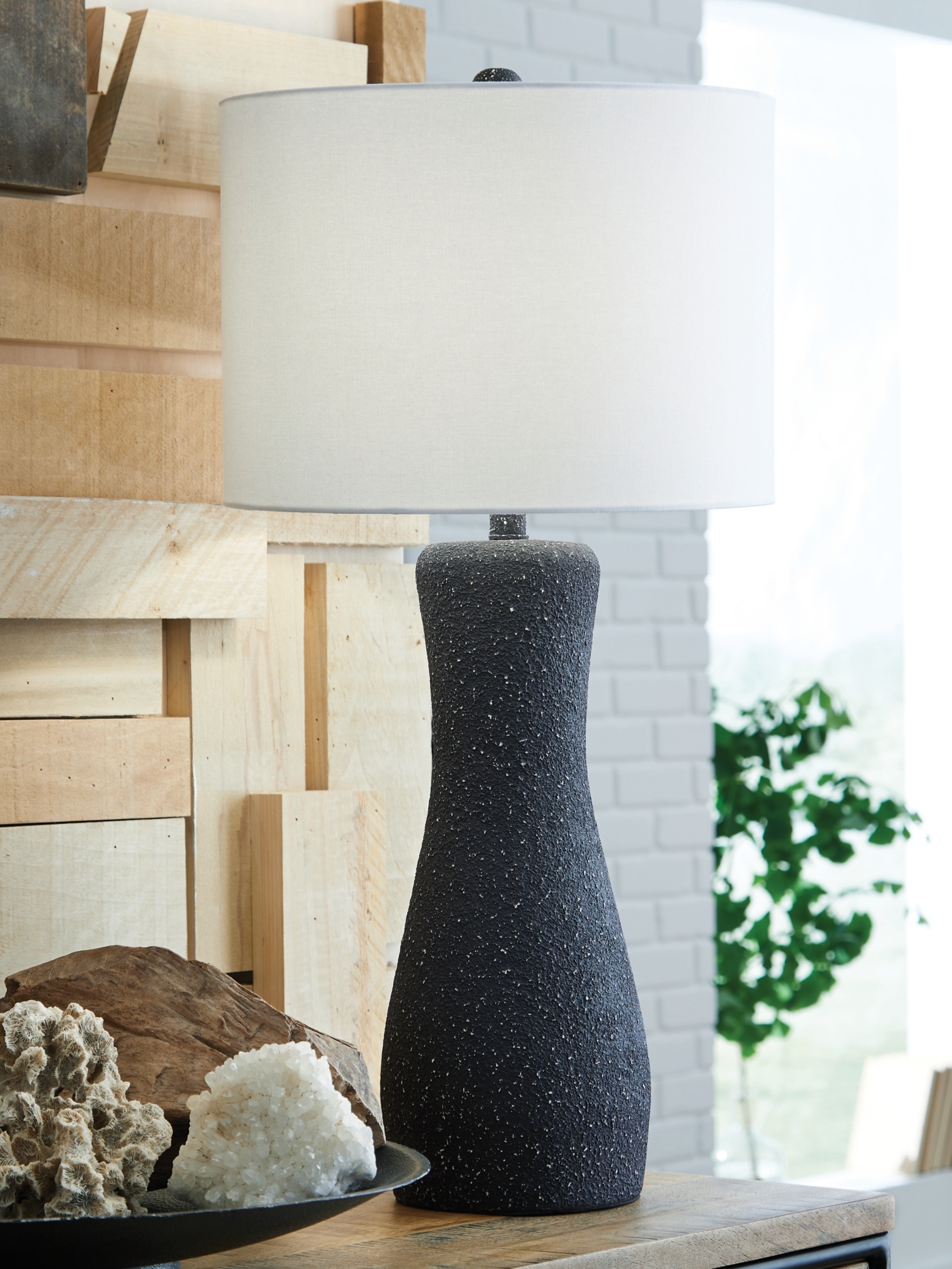 Signature Design by Ashley Maykins Metal Table Lamp