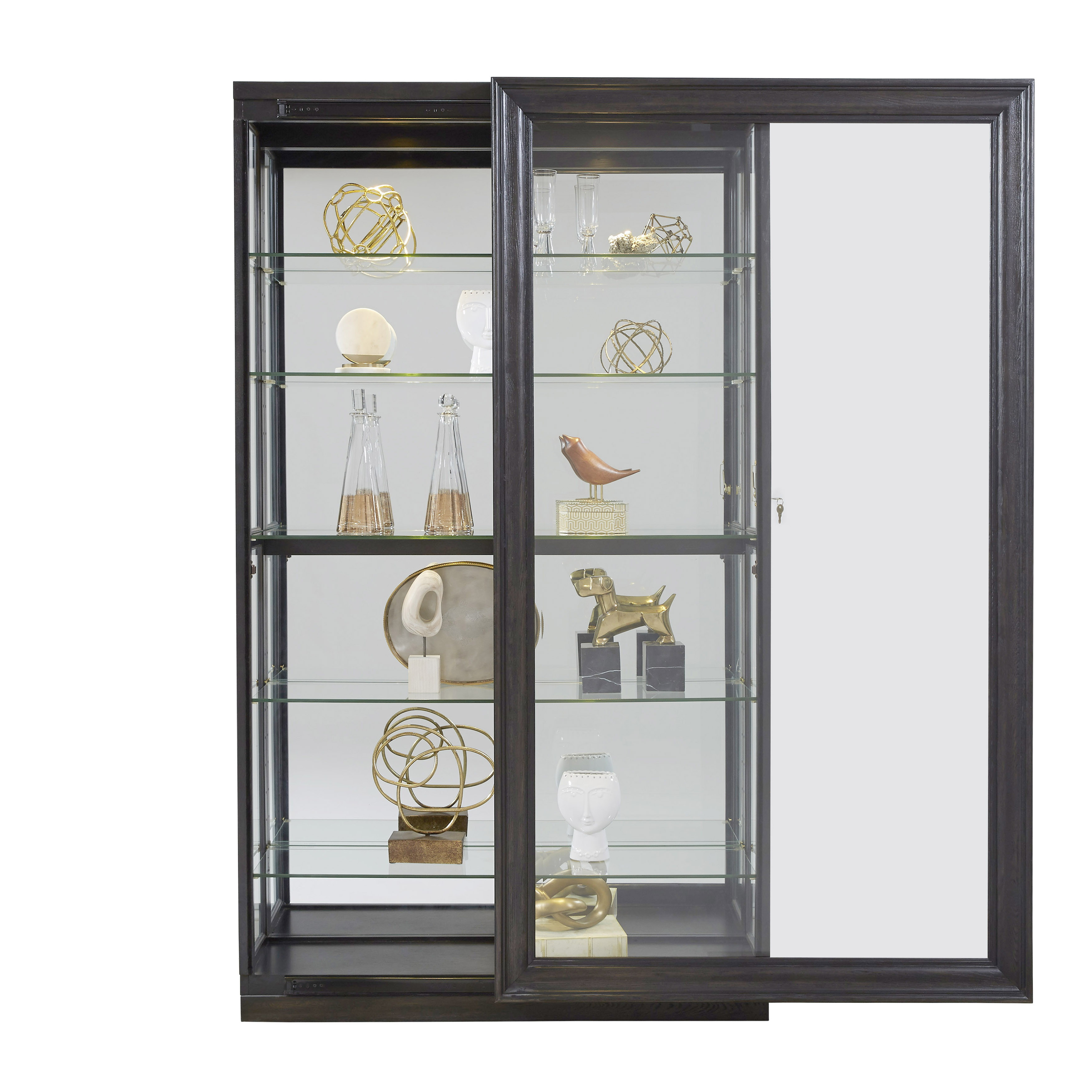 Pulaski Furniture Curios P021553 Traditional Sliding Front Curio with