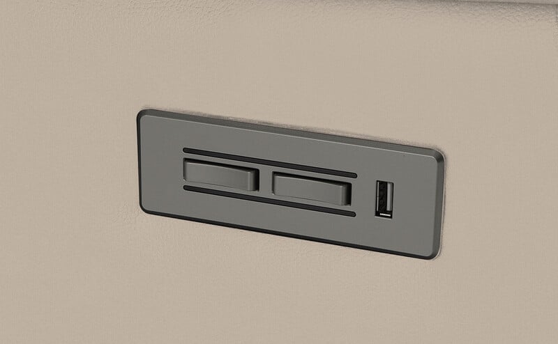 Granada 4-Seat Reclining Sectional Sofa