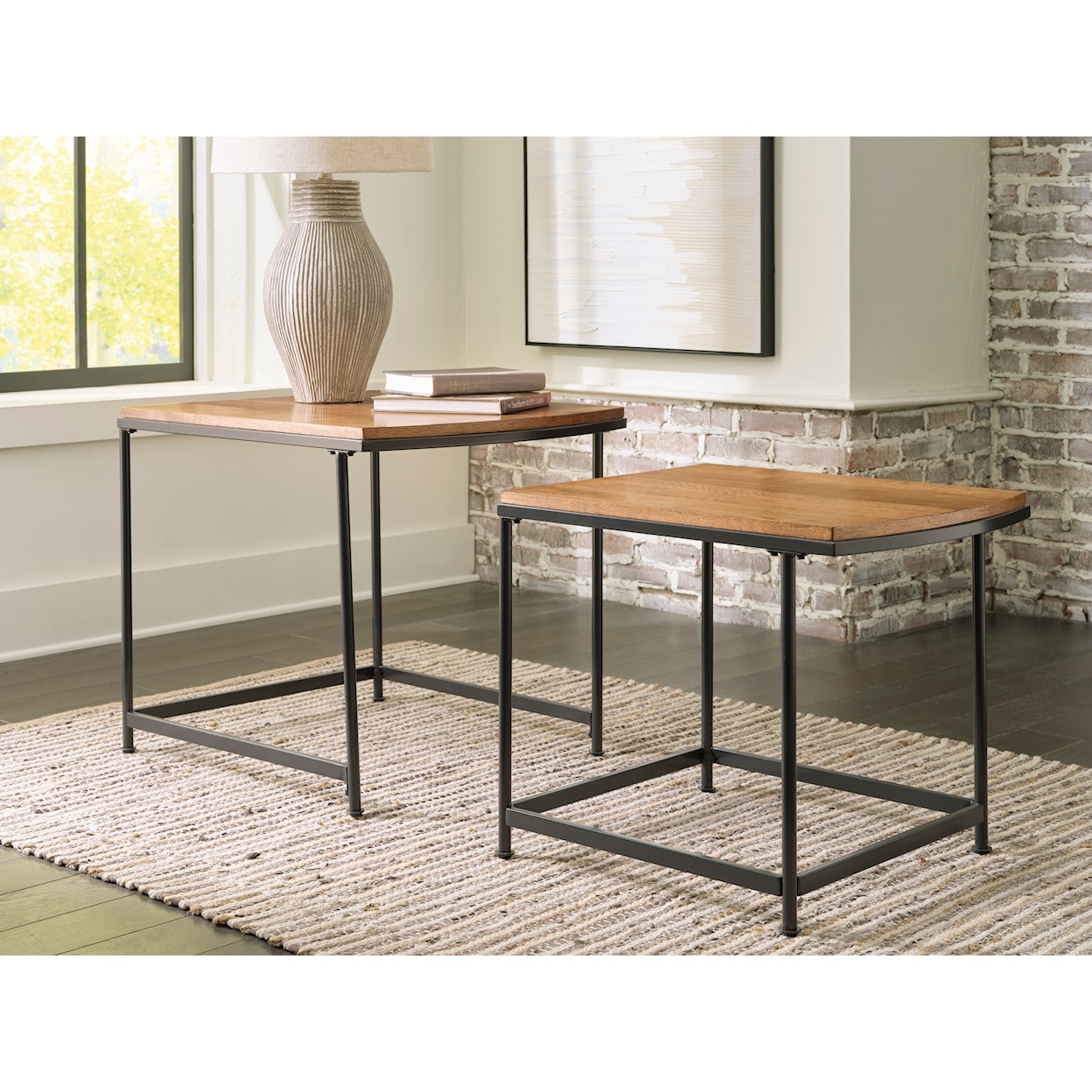 Benchcraft Drezmoore Nesting End Table (Set of 2)