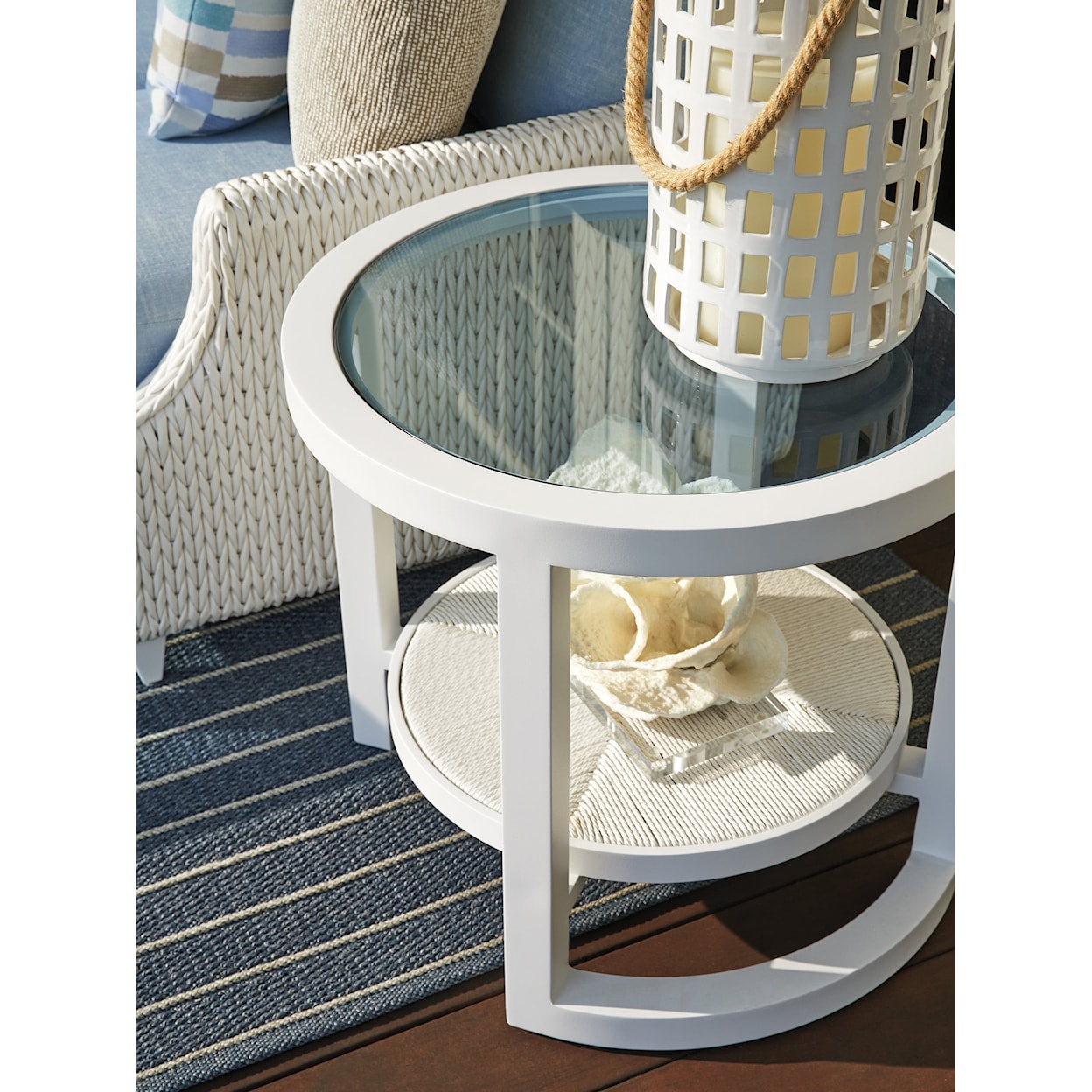 Tommy Bahama Outdoor Living Ocean Breeze Promenade Outdoor Round End Table