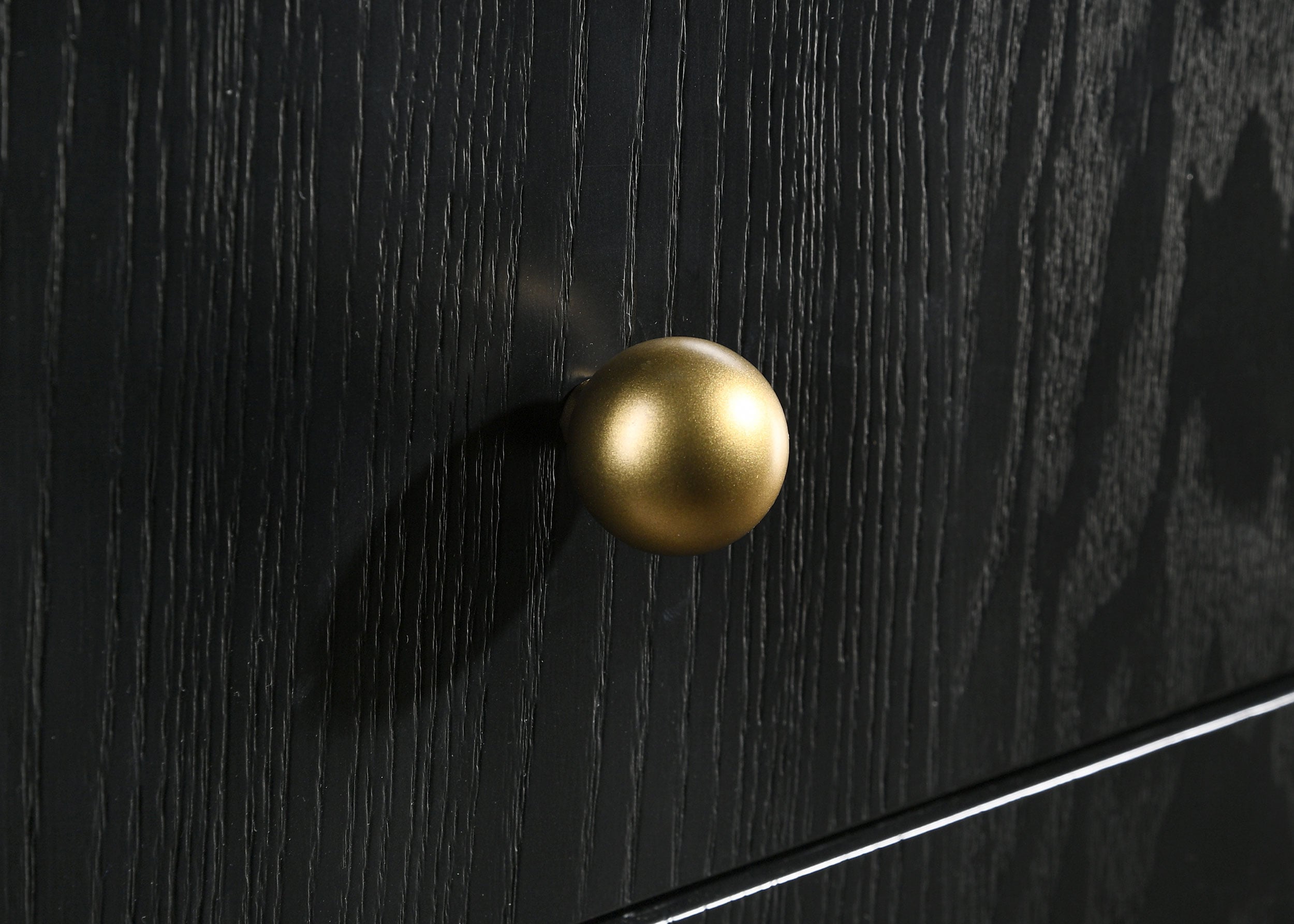 Coaster Arini 8-drawer Dresser