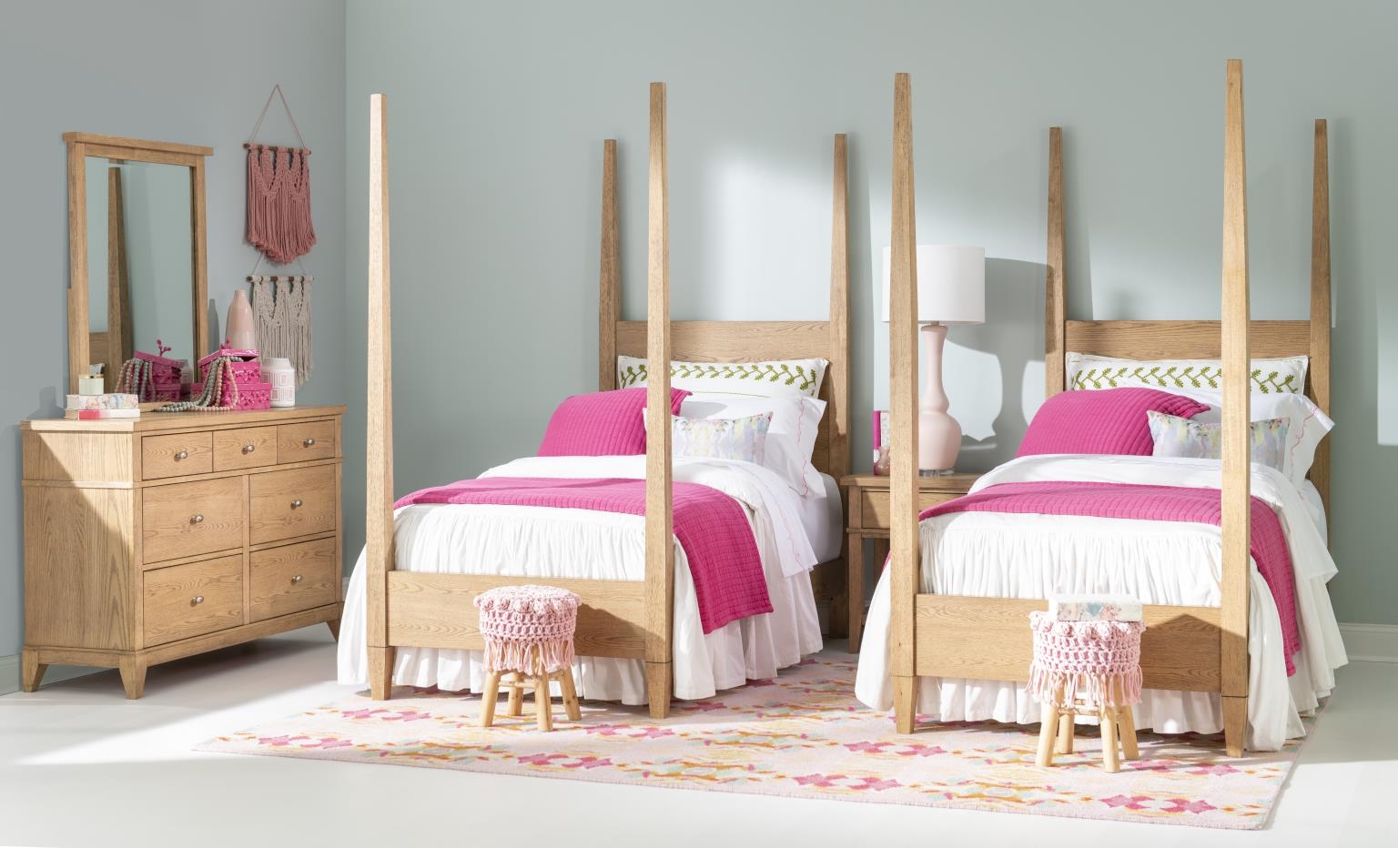 Complete Poster Bed Twin 3/3 Natural Hickory