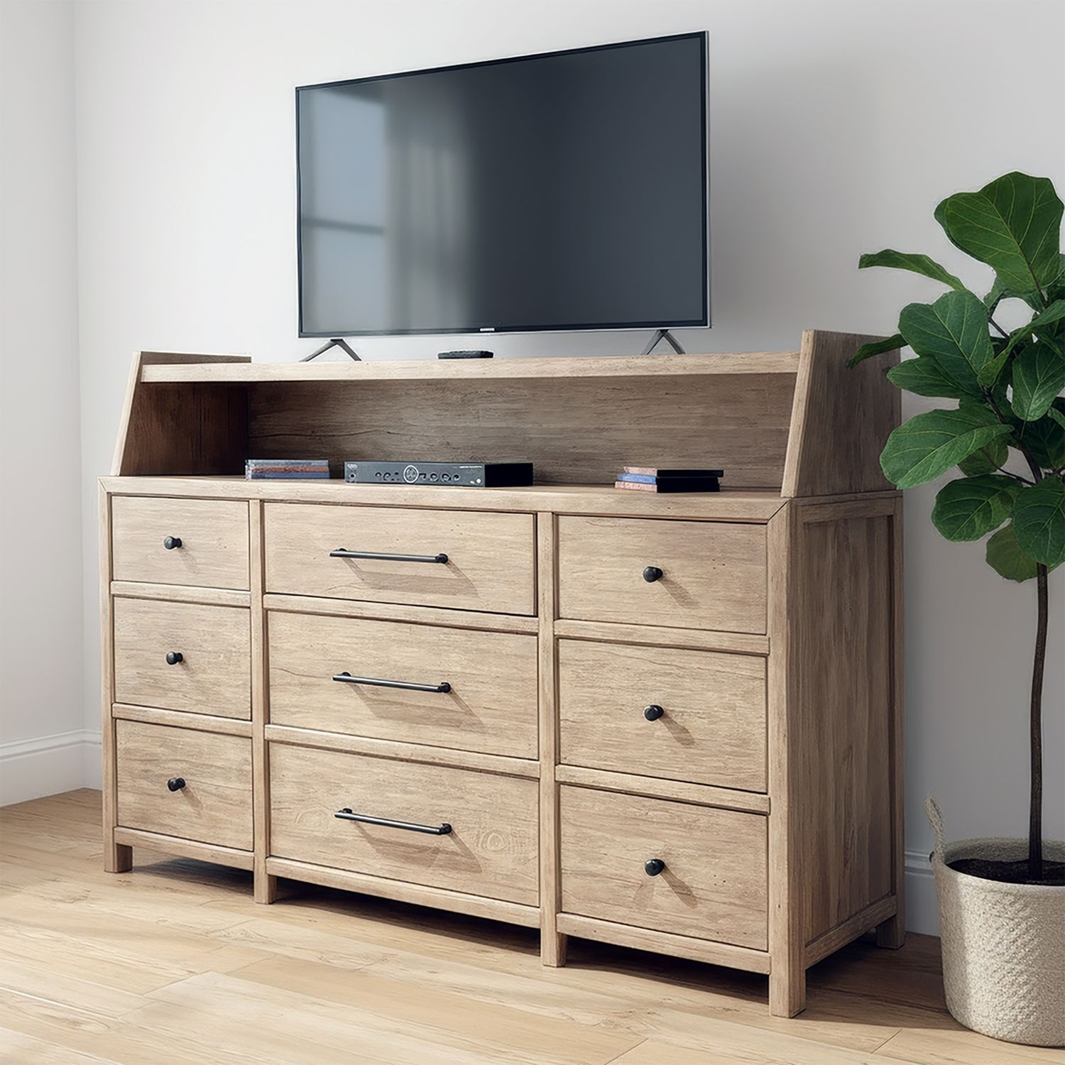 9-Drawer Dresser and Hutch