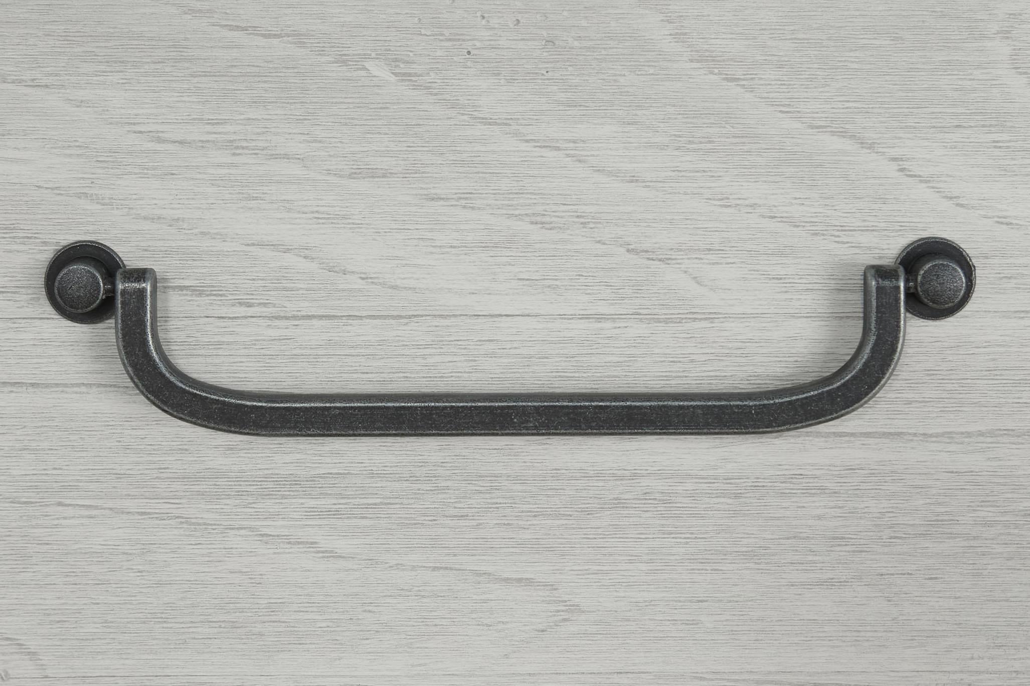 Vaughan-Bassett Sawmill Queen Bedroom Group