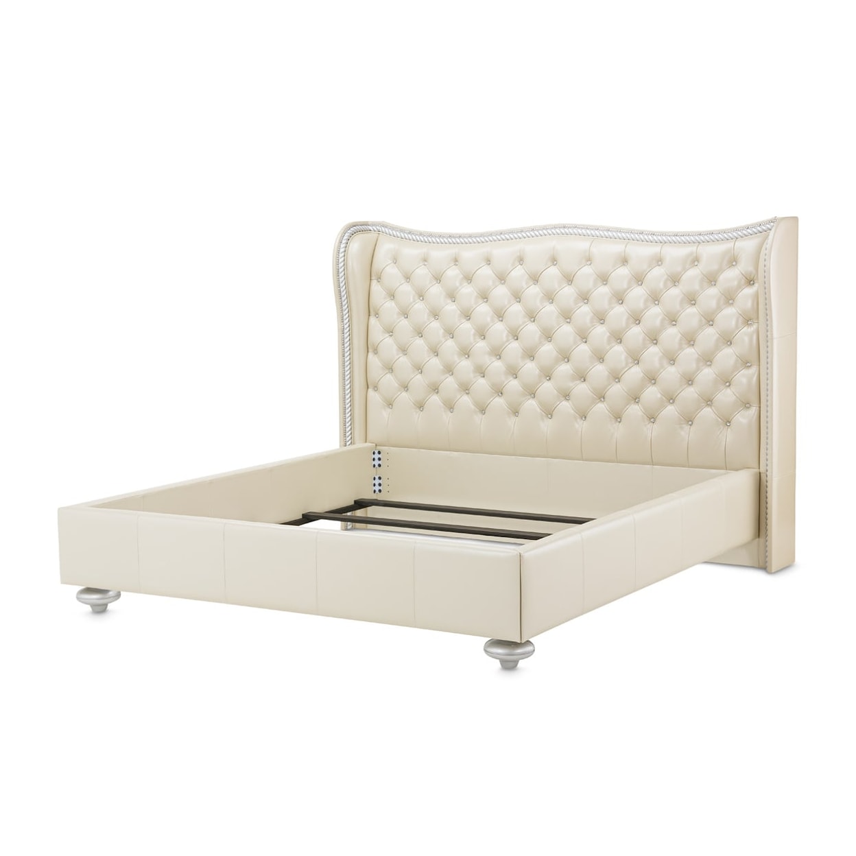 Michael Amini Hollywood Swank Upholstered Queen Scalloped Bed