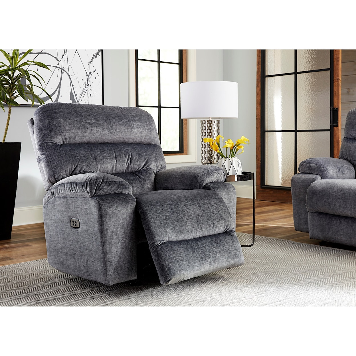 Best Home Furnishings Ryson Space Saver Recliner