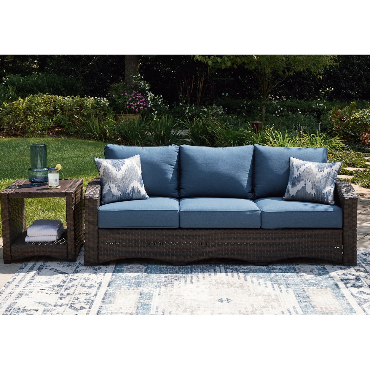 Benchcraft Windglow Outdoor Sofa With Cushion