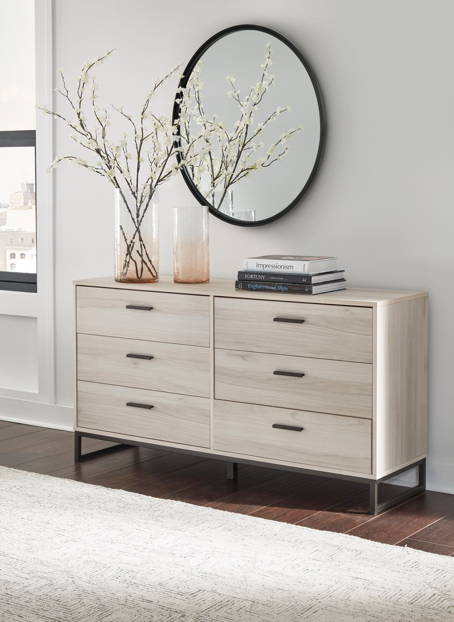 Signature Design by Ashley Socalle 6-Drawer Dresser