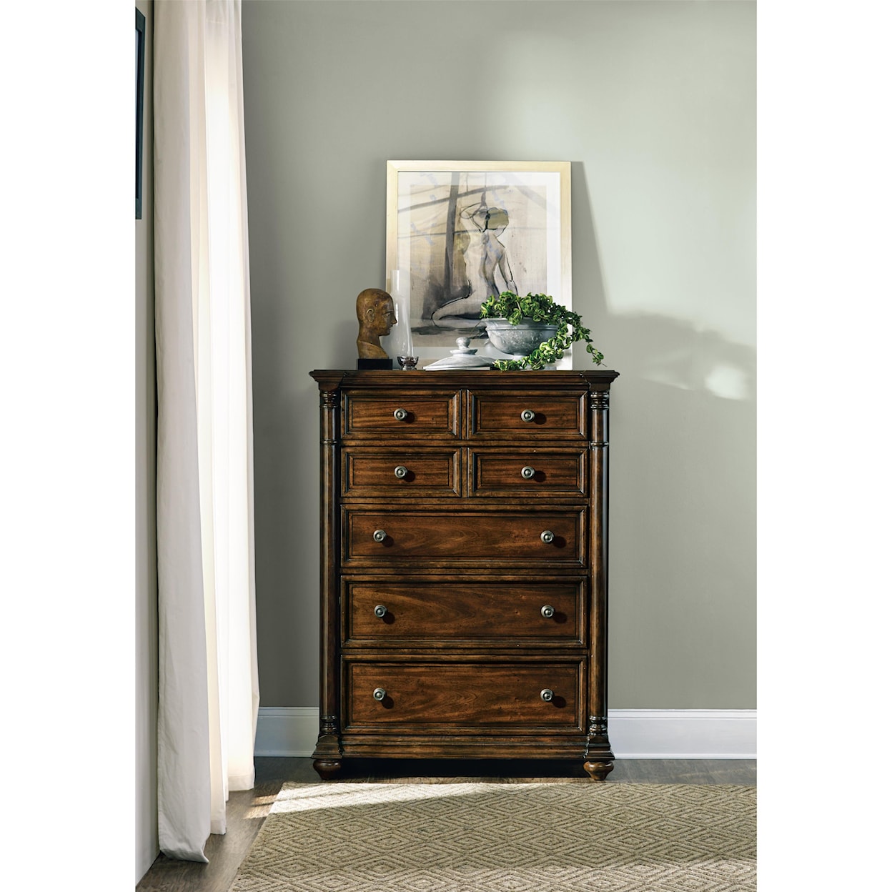 Hooker Furniture Leesburg Chest of Drawers