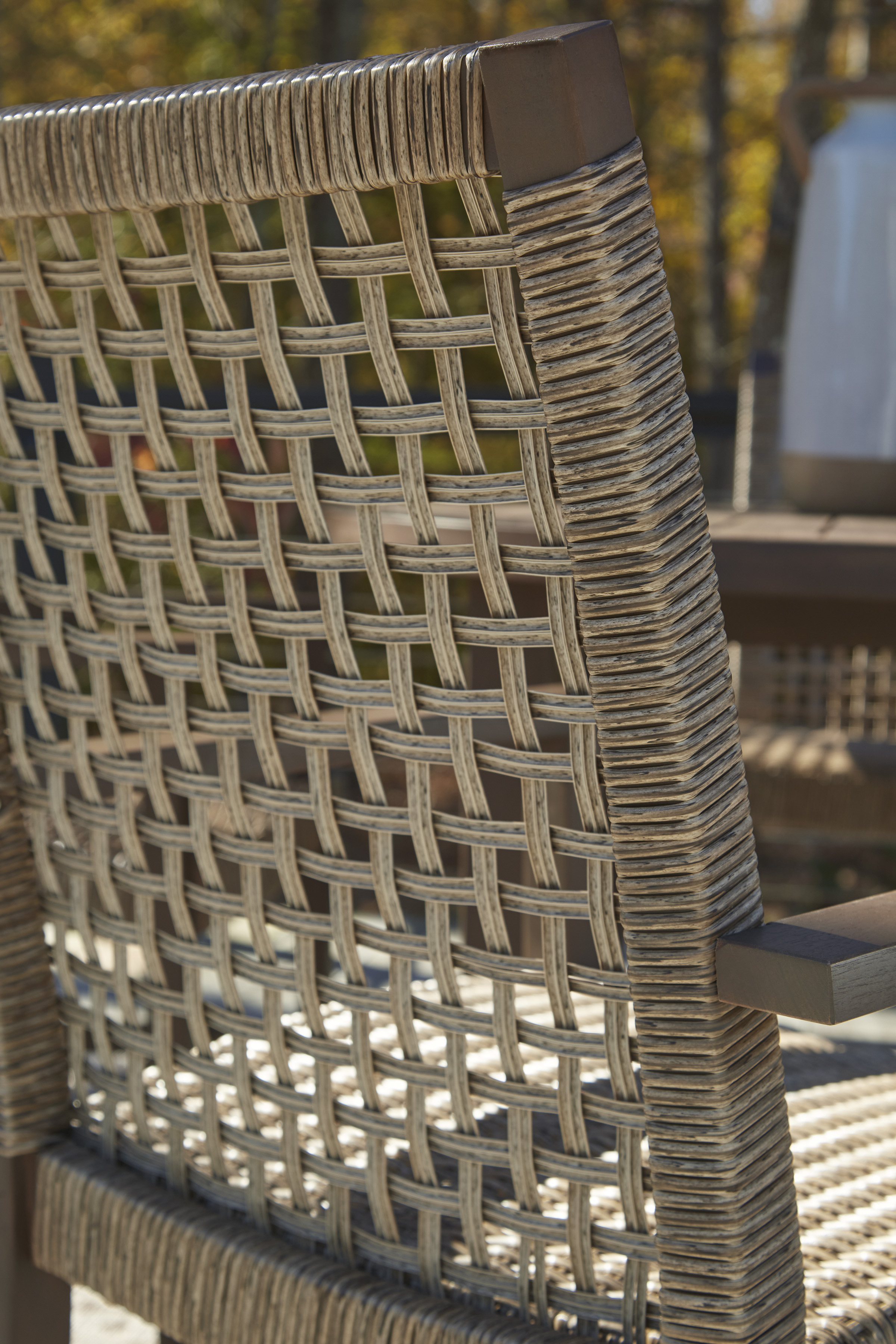 Benchcraft Germalia 1xP730615+1xP730601A Outdoor Dining Table and 2