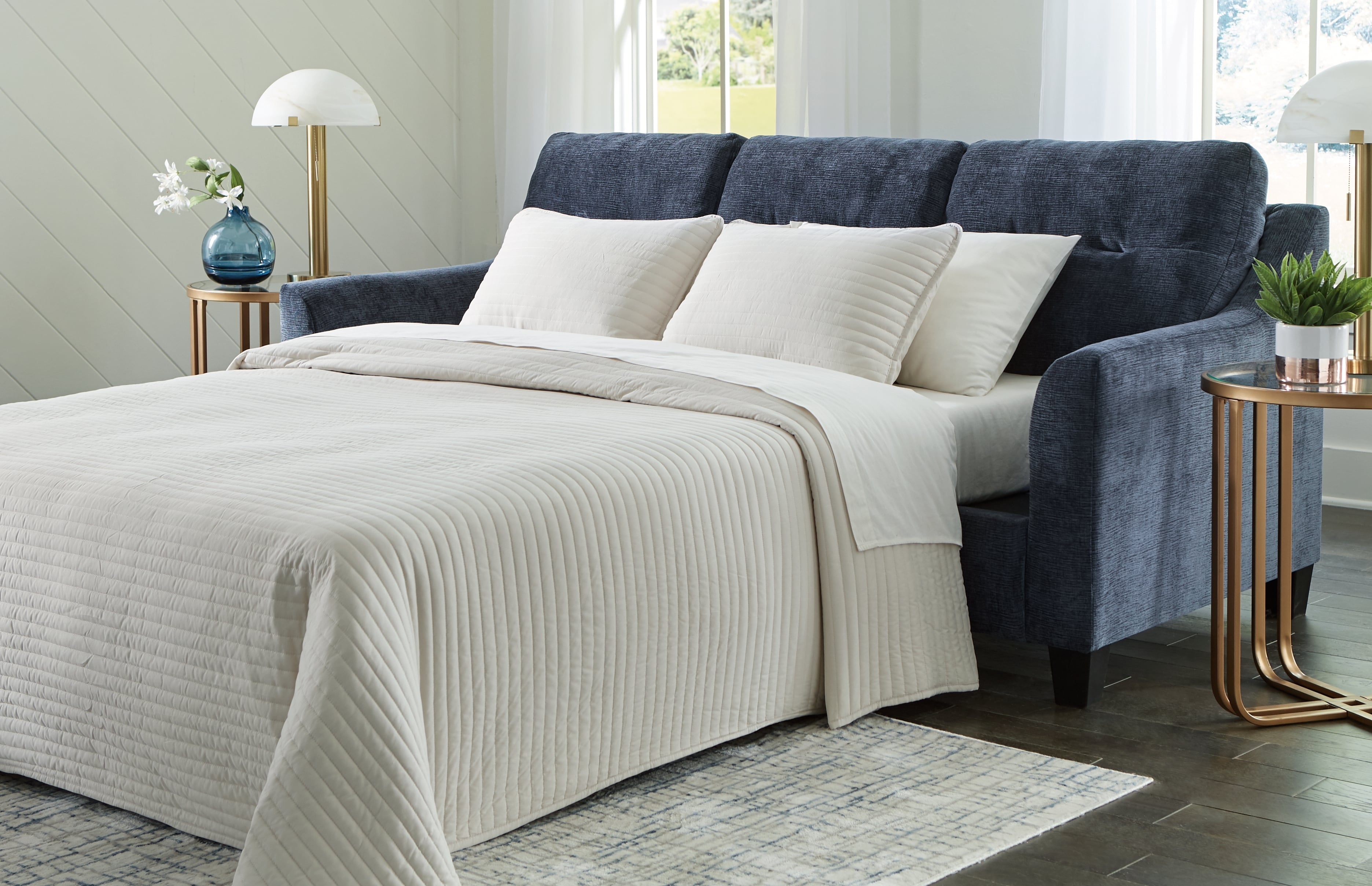 benchcraft sofa sleeper