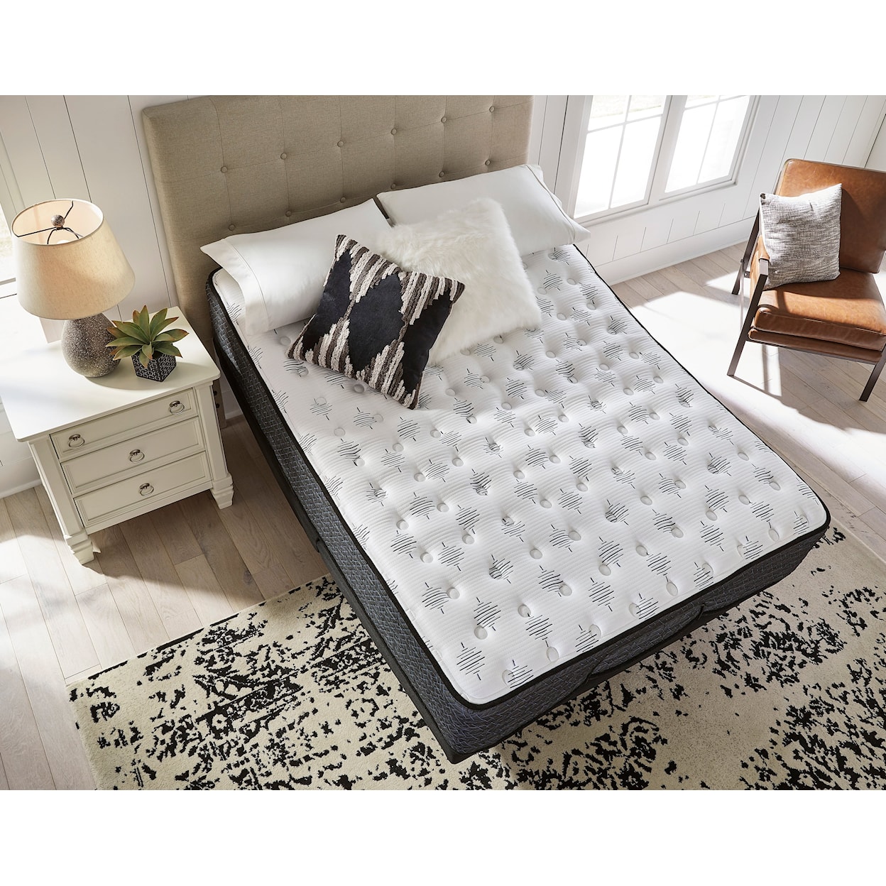 Sierra Sleep Ultra Lux. Firm Tight Top w/ Mem. Foam Queen Firm Mattress