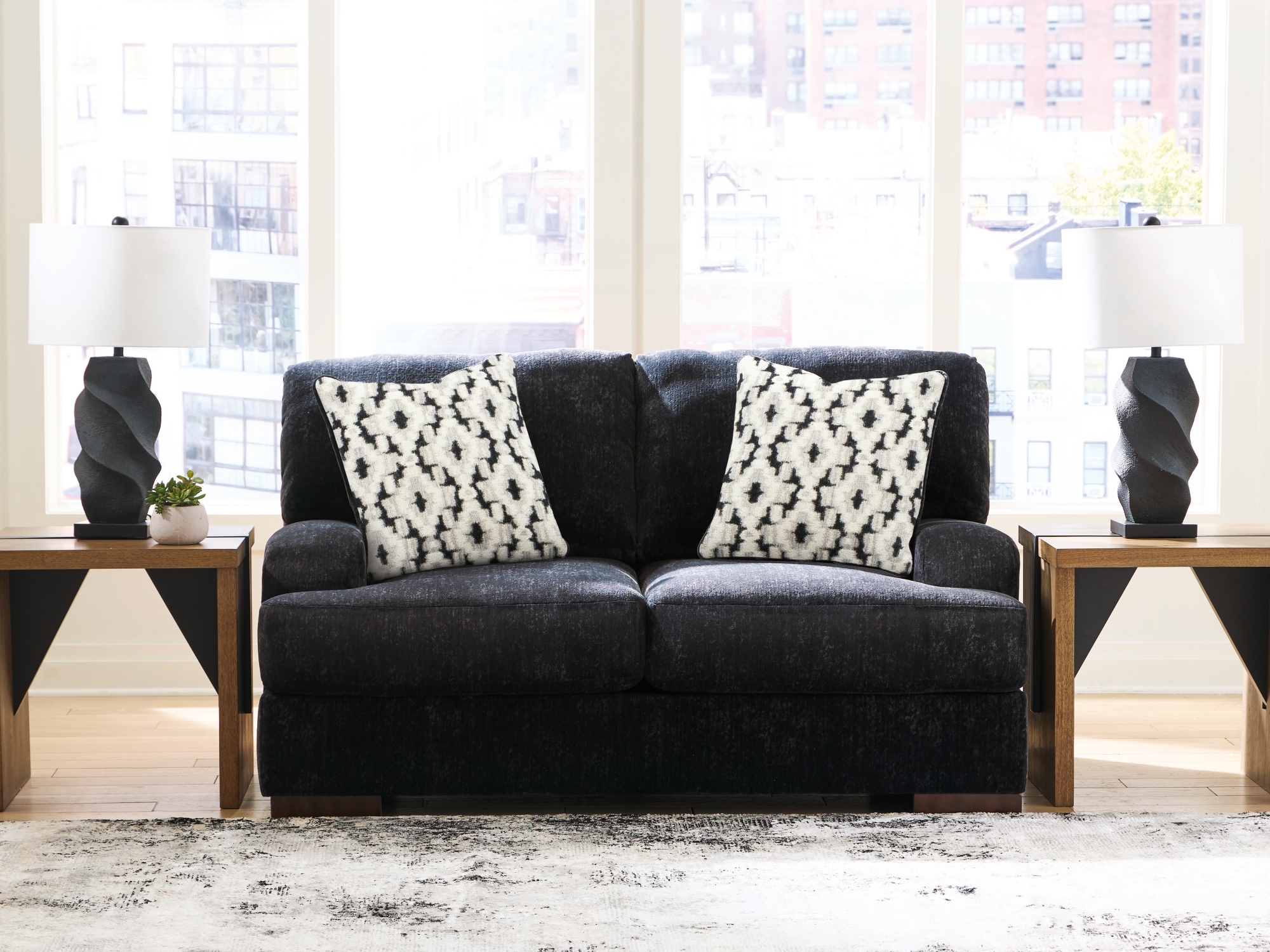 Benchcraft Whitmore Manor Loveseat