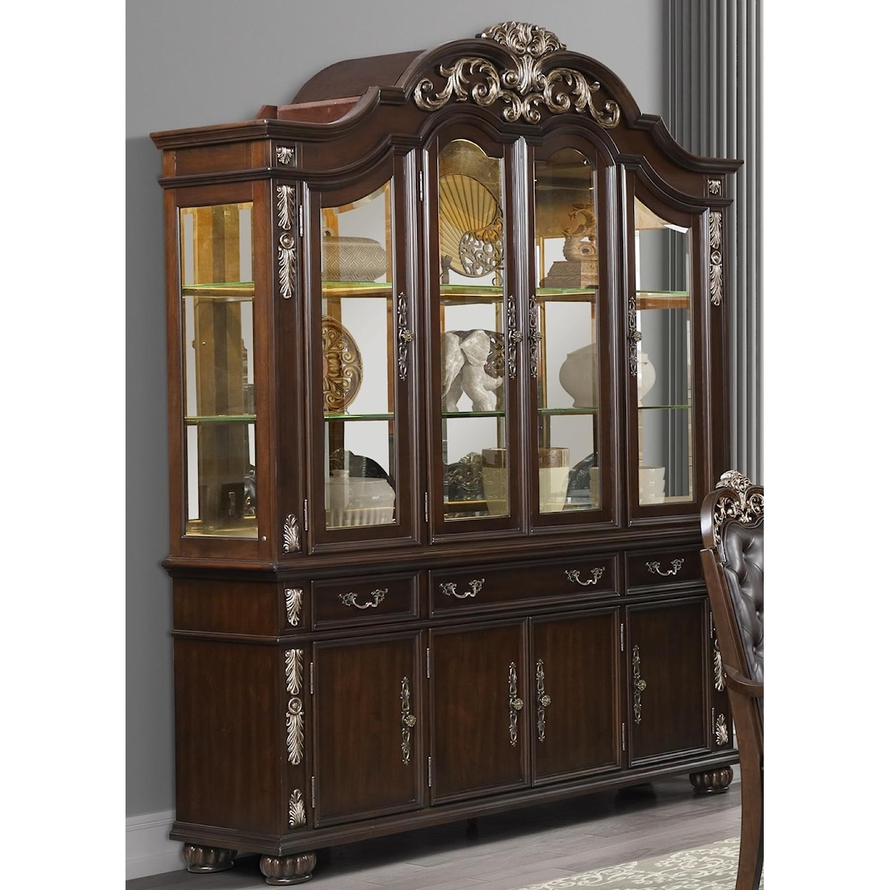 New Classic Furniture Maximus China Cabinet