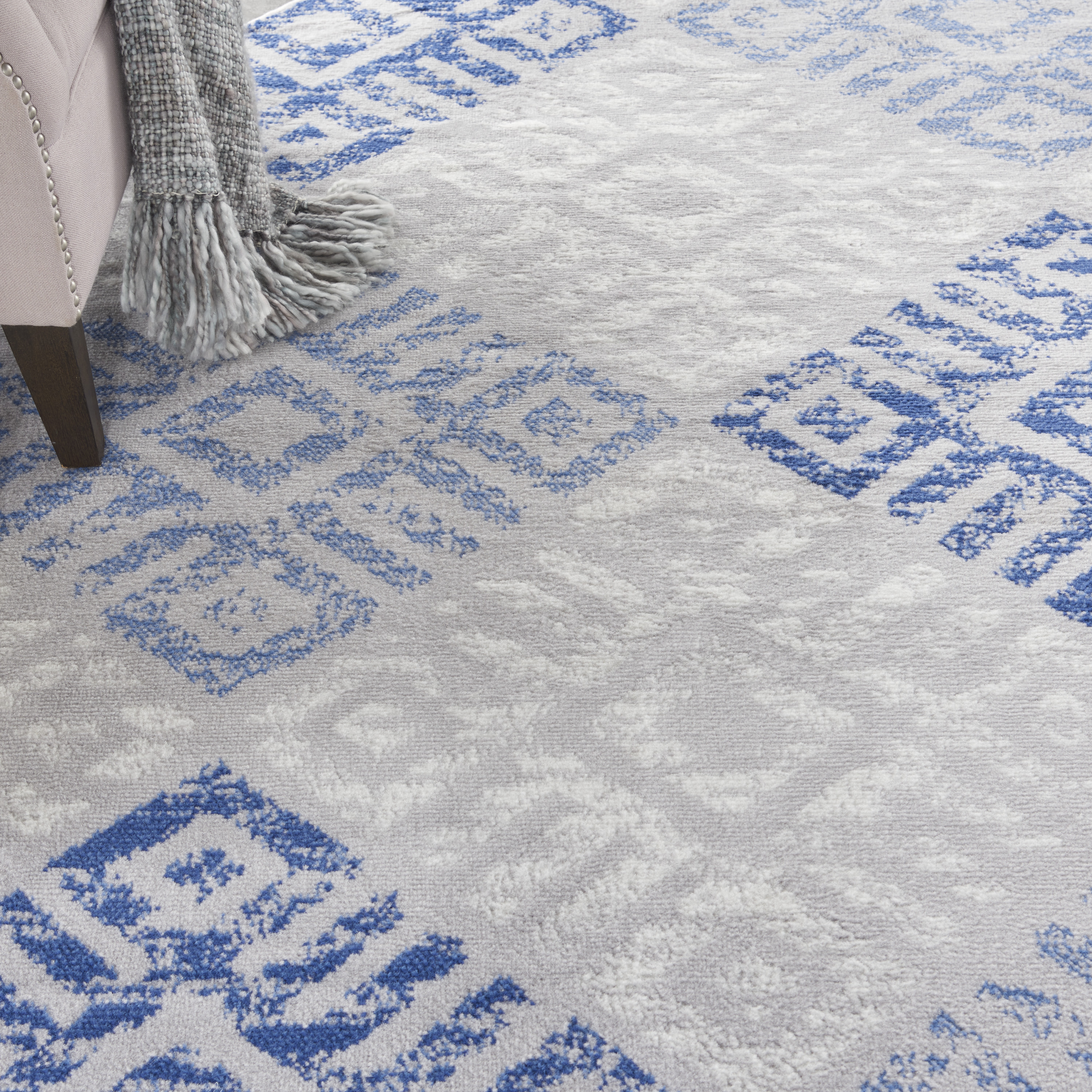 Nourison Whimsicle 8' Round  Rug