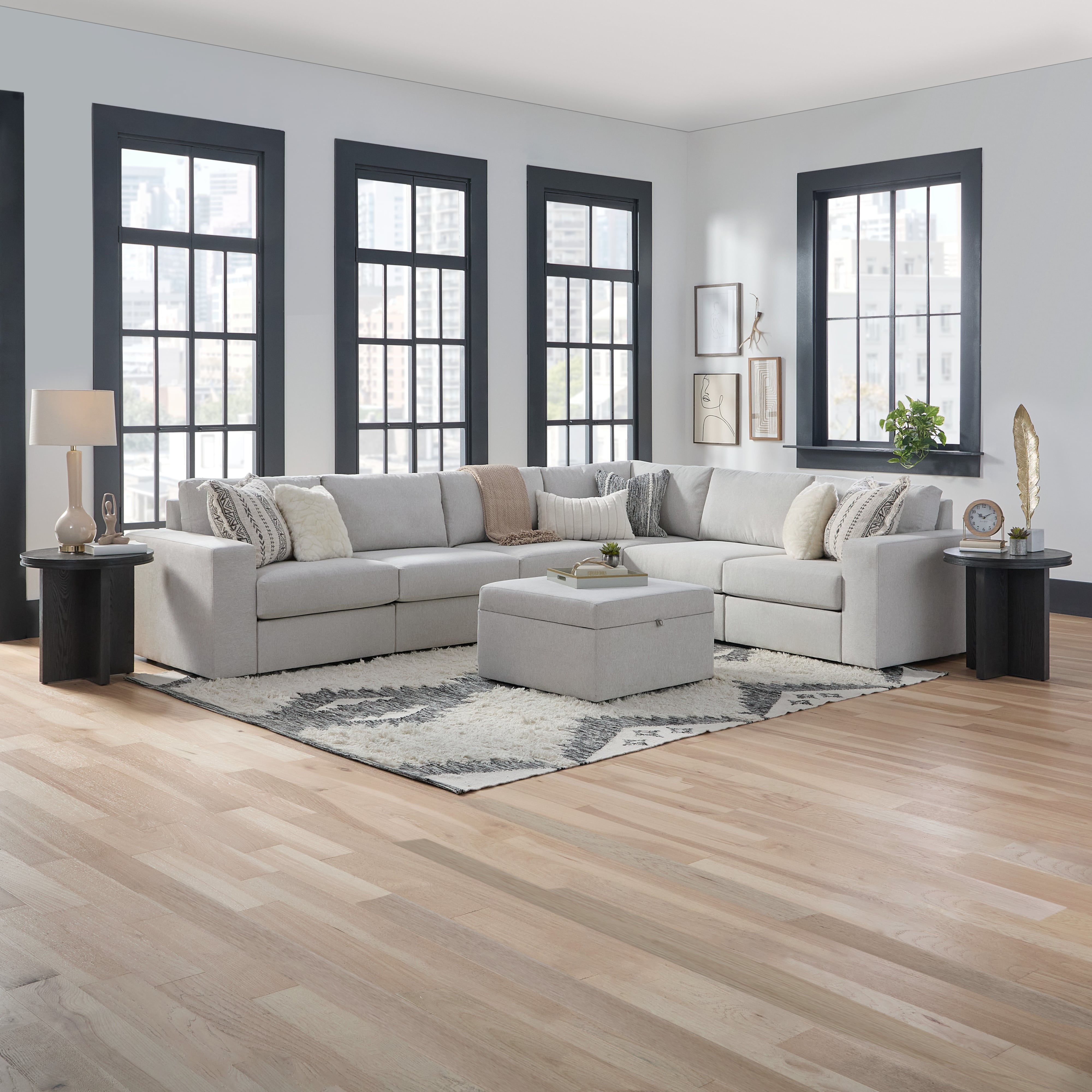 6-Seat Sectional Sofa and Storage Ottoman