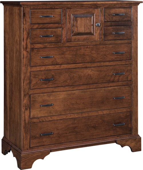 Traditional 8-Drawer Chest