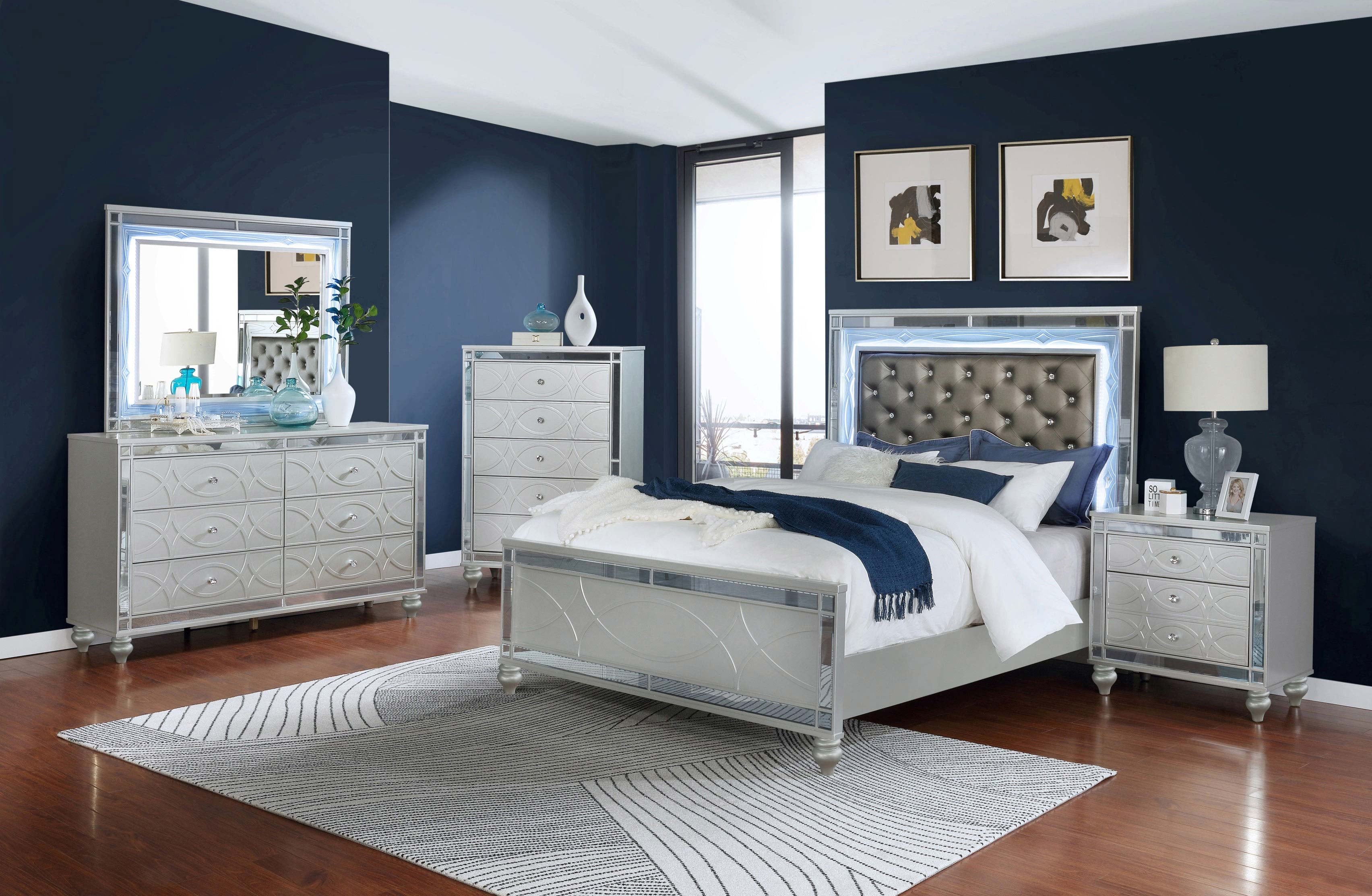 Coaster Gunnison 2-Drawer Nightstand