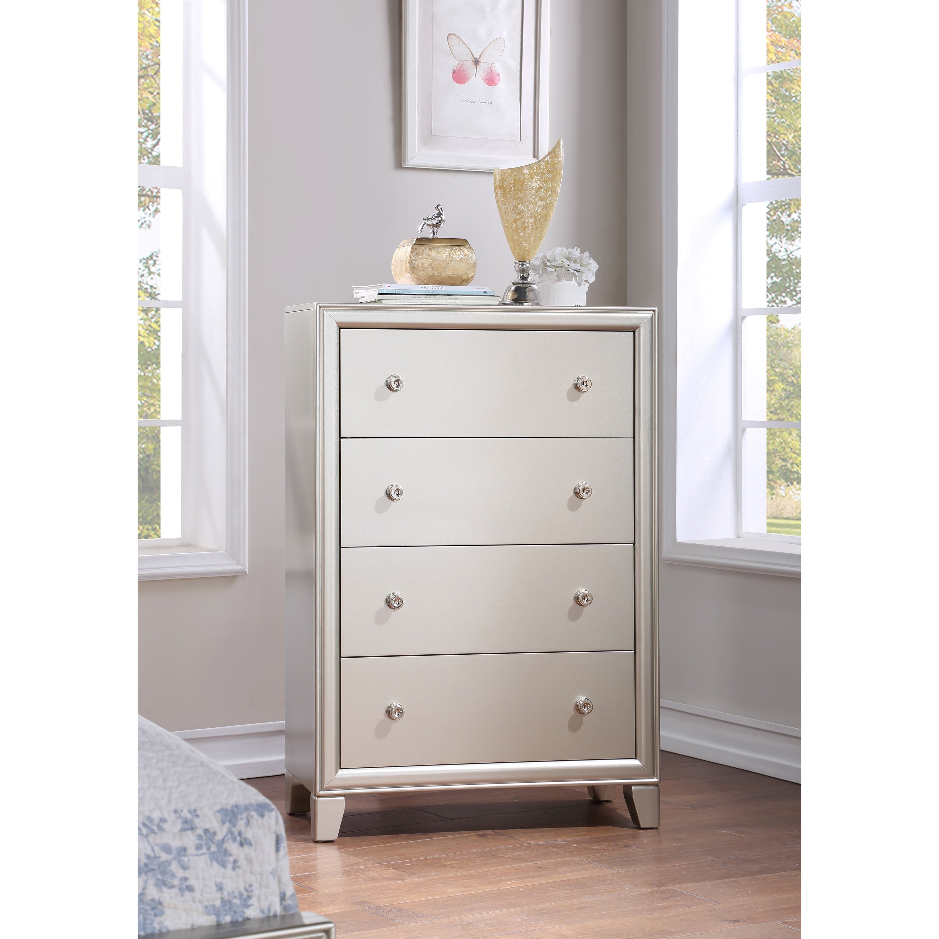Steve Silver Omni 4-Drawer Chest