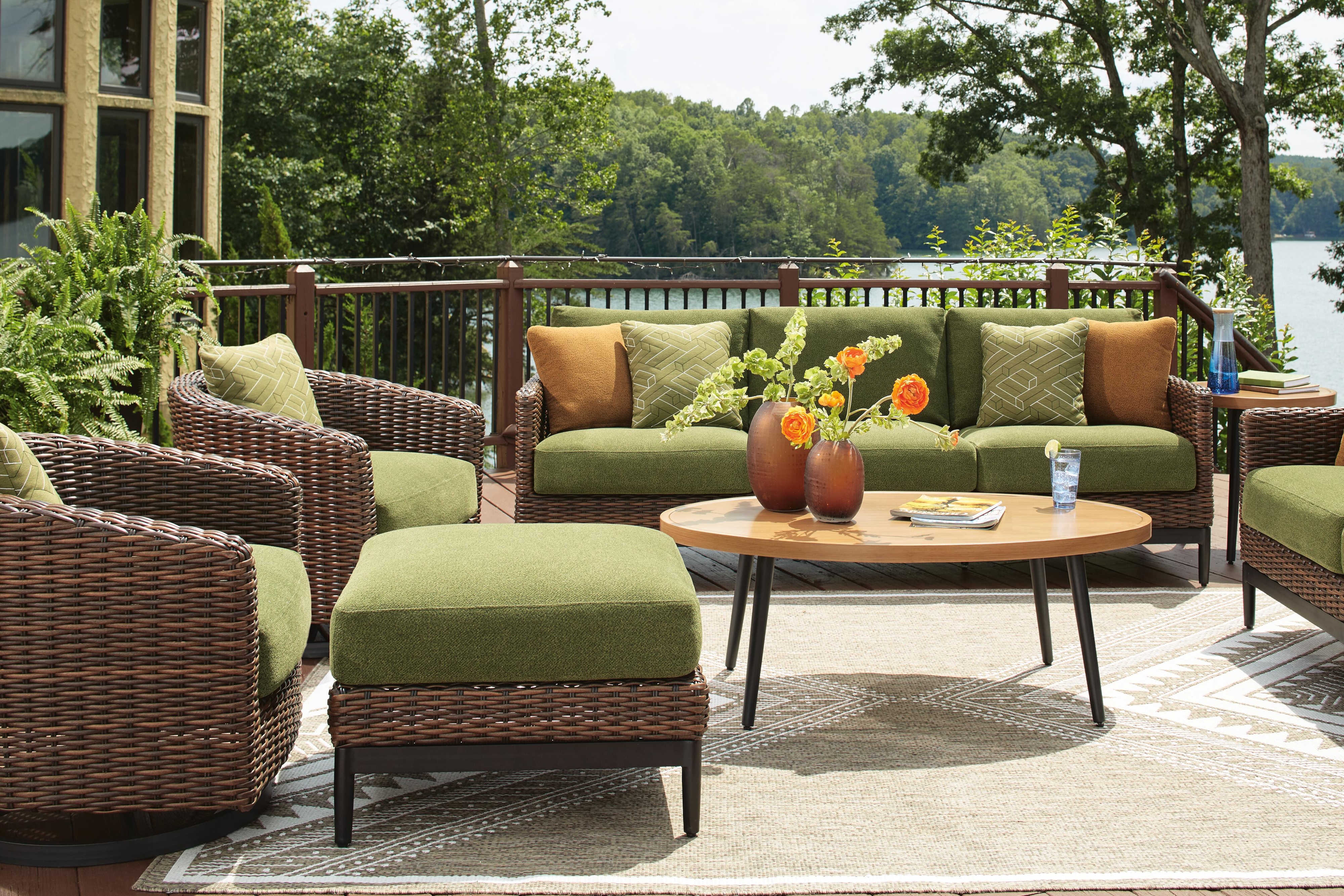 Signature Design by Ashley Horizon Hall Outdoor Ottoman With Cushion