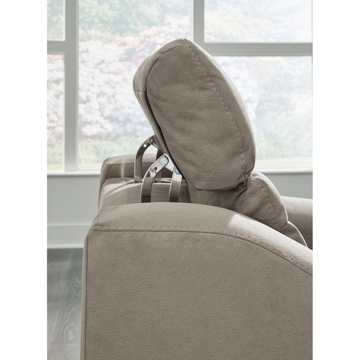 Signature Design by Ashley Furniture Next-Gen Gaucho Power Recliner