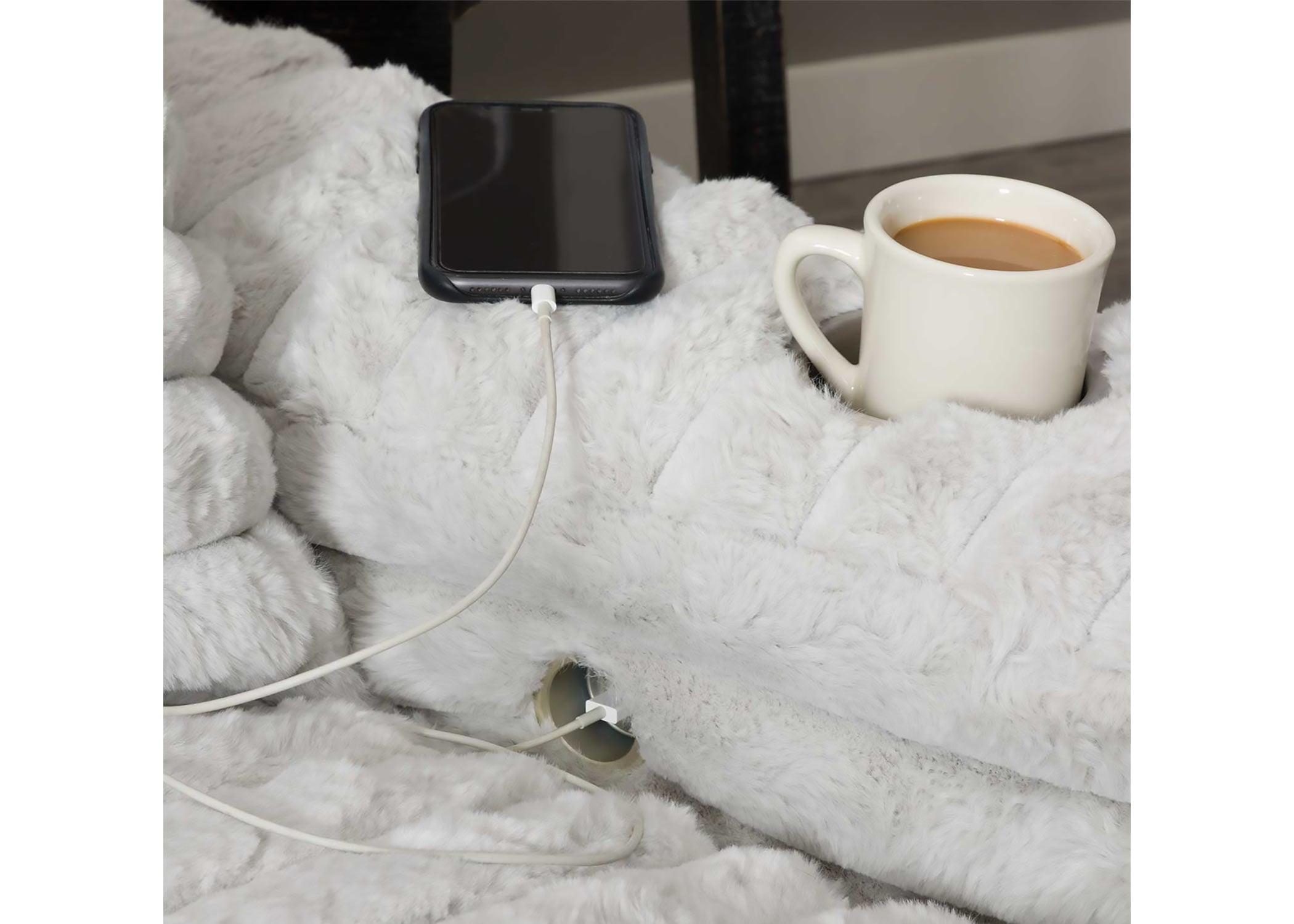 Franklin 92811 Grand Home Theatre Chaise with Cupholders