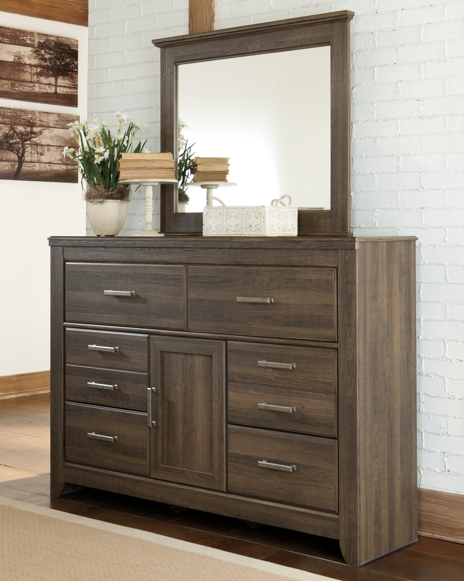 Signature Design by Ashley Juararo King Bedroom Set