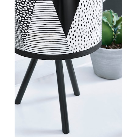 Manu Table Lamp