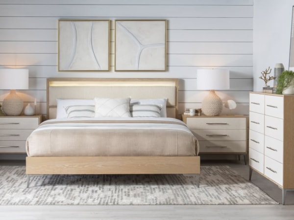 5-Piece Upholstered Queen Bedroom Set