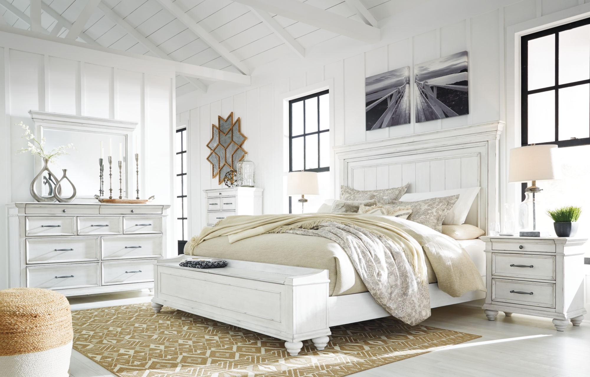 Benchcraft Kanwyn Queen Panel Bed