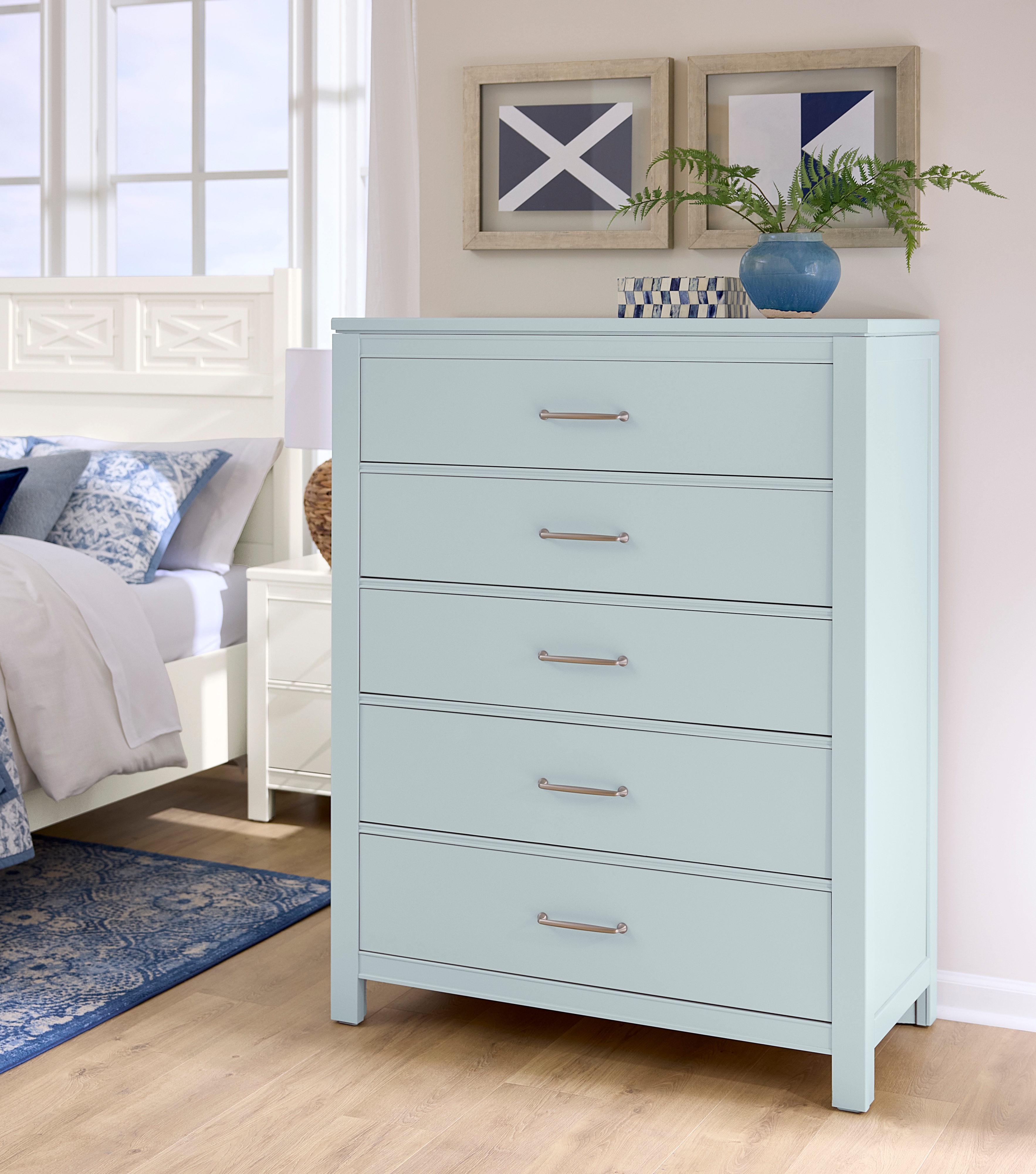 Vaughan-Bassett Tide & Timber 5-Drawer Chest