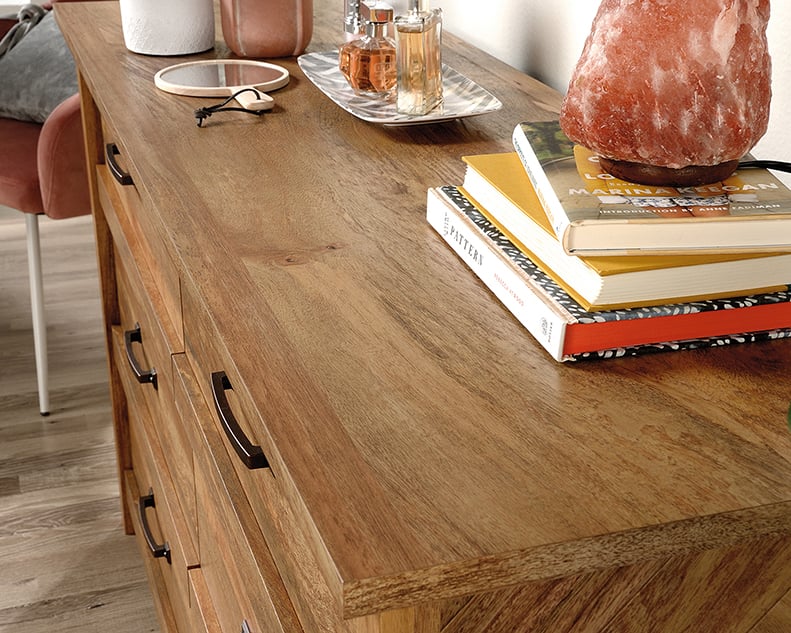 Sauder Cannery Bridge 6-Drawer Dresser