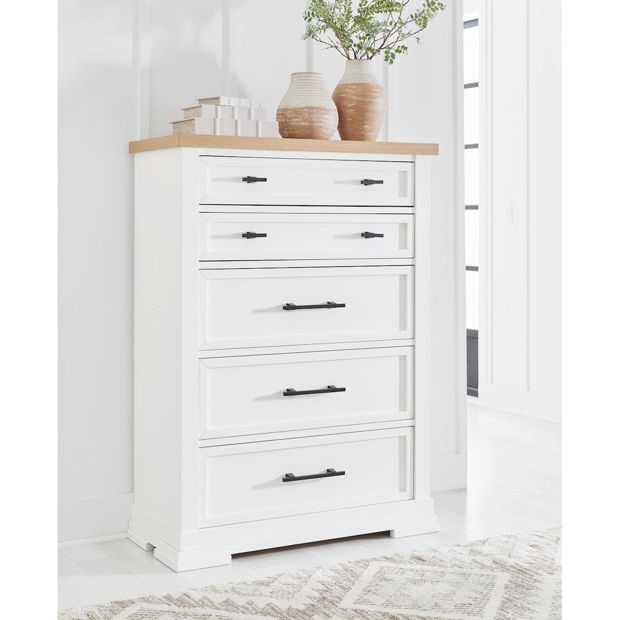 Ashley Ashbryn 5-Drawer Chest