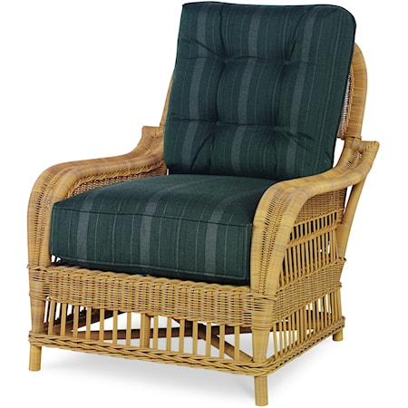 Casual Outdoor Wicker Lounge Chair W/ Button Back