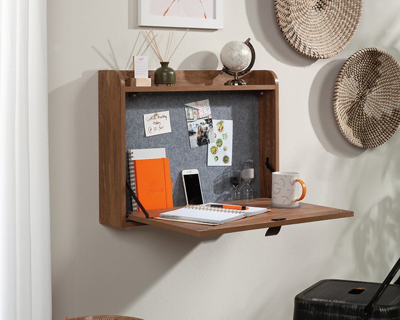 Sauder Anda Norr Wall Mounted Floating Desk