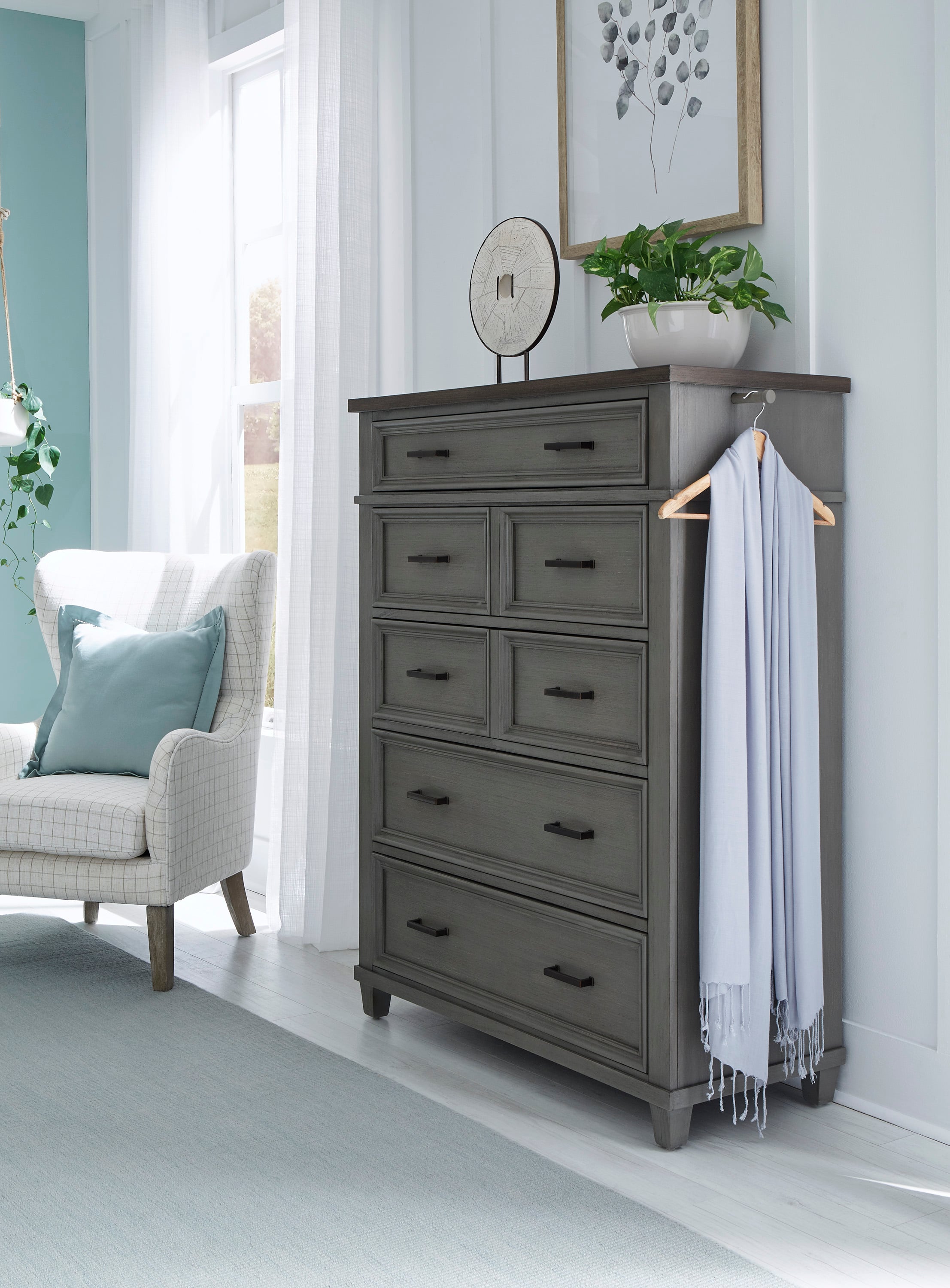 Aspenhome Caraway 5-Drawer Bedroom Chest