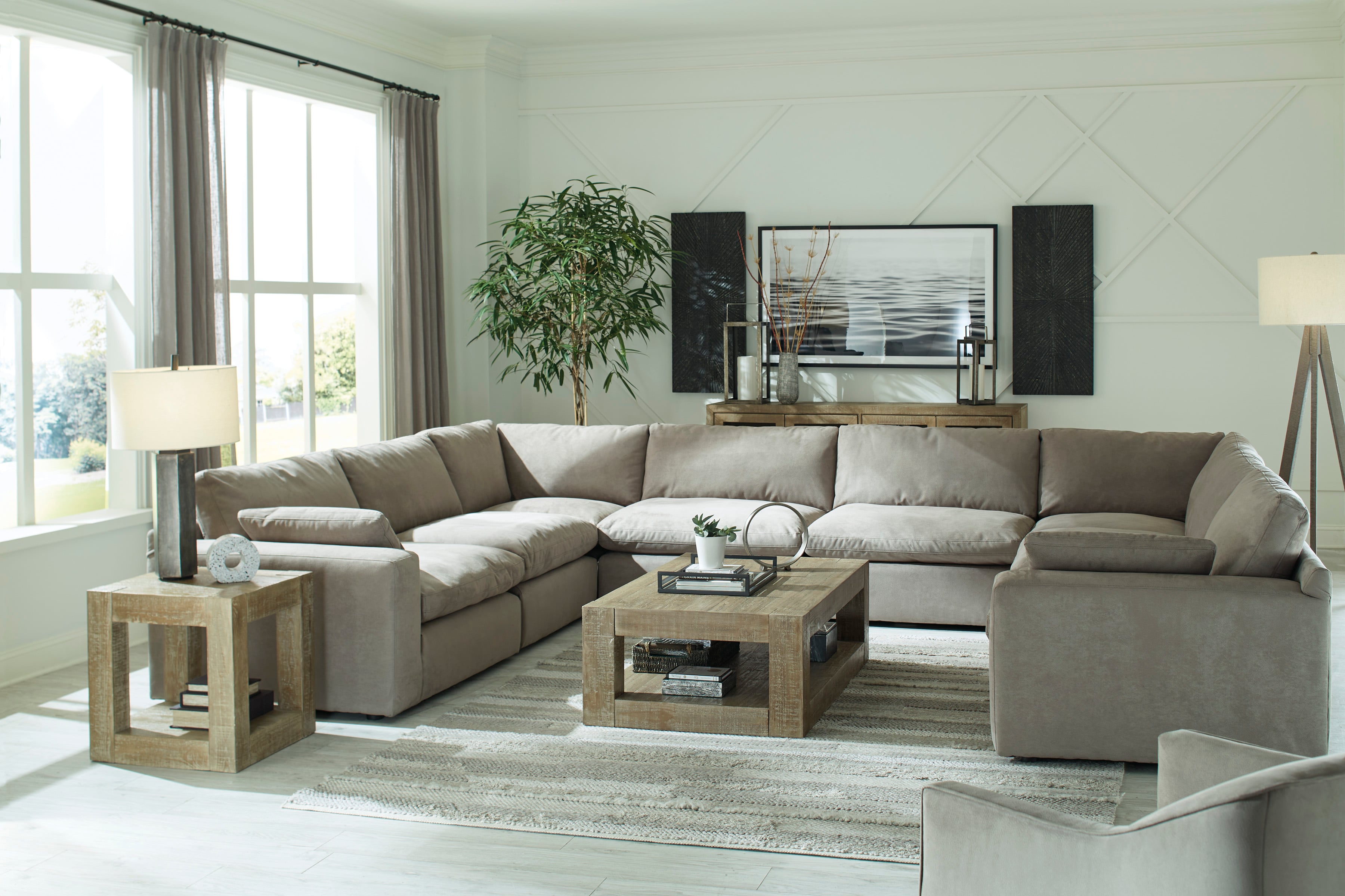 U shaped sectional with coffee deals table