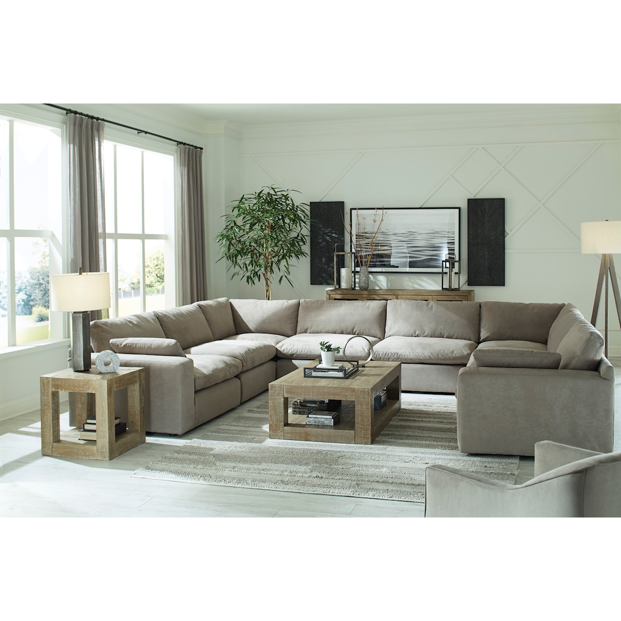 Signature Next-Gen Gaucho 8-Piece U-Shape Sectional