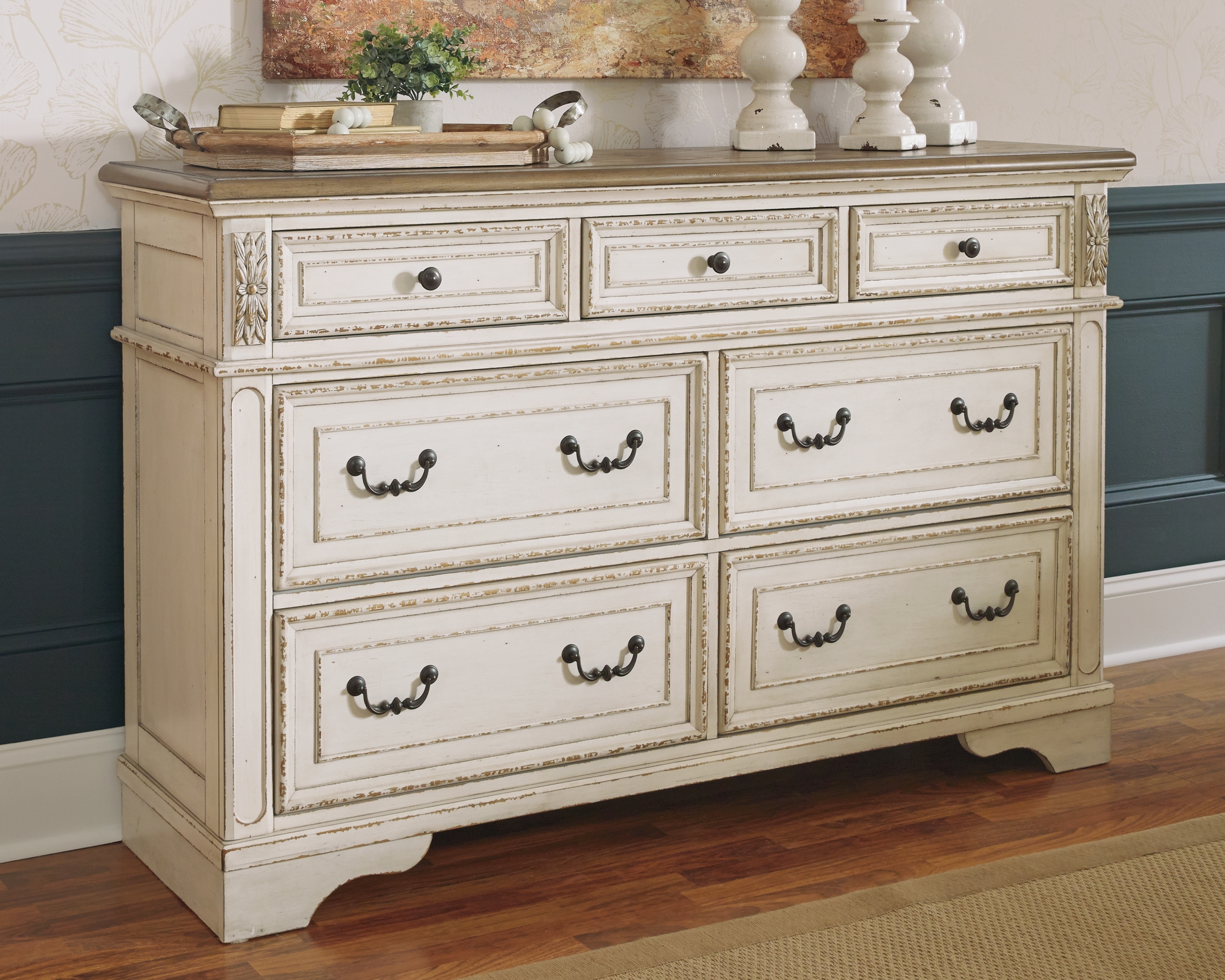 Dresser