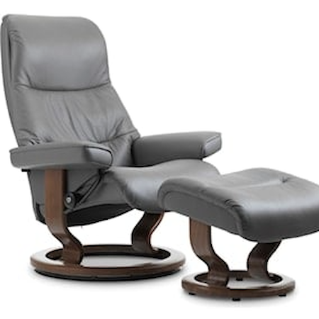 Large Reclining Chair with Classic Base
