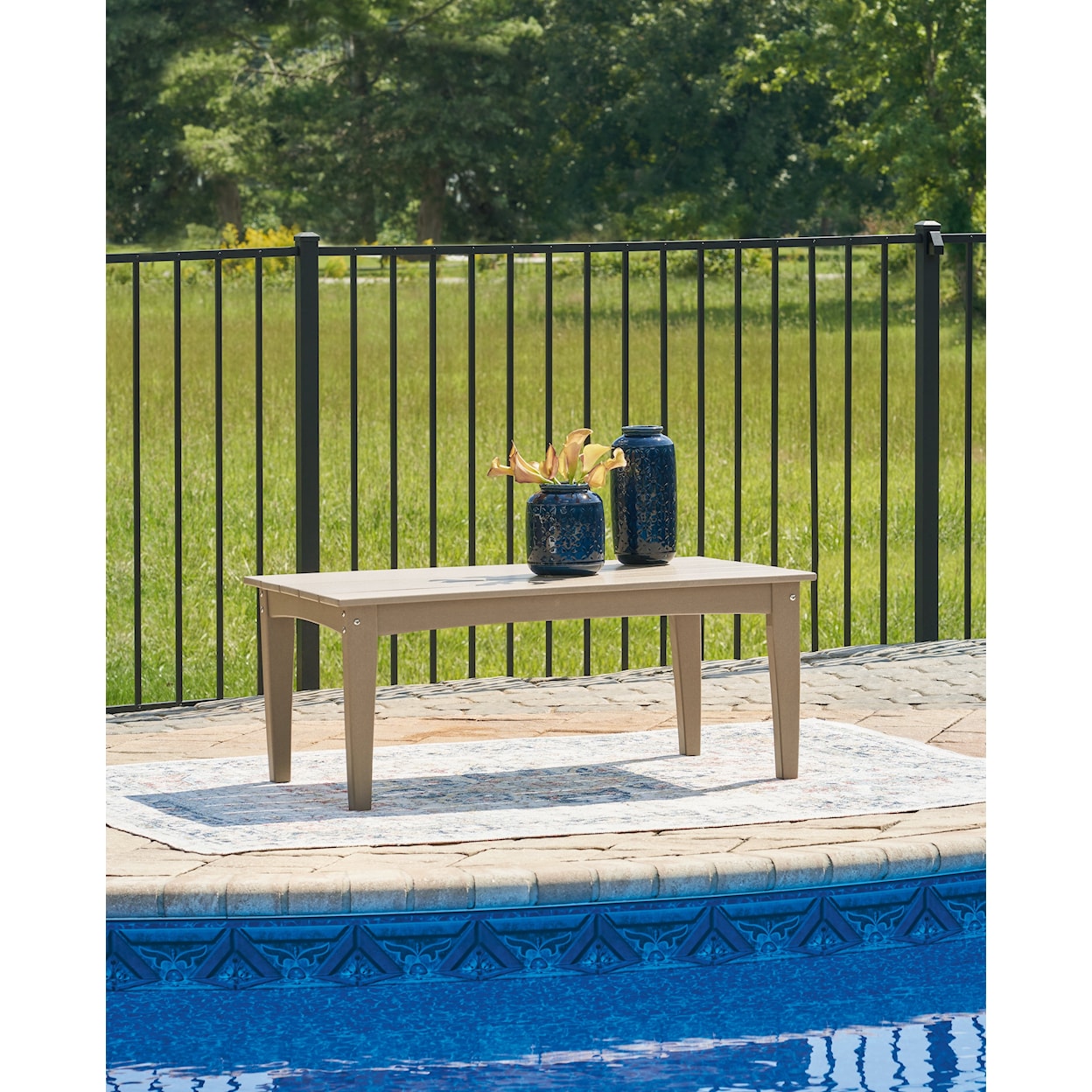 Ashley Furniture Signature Design Hyland wave Outdoor Coffee Table