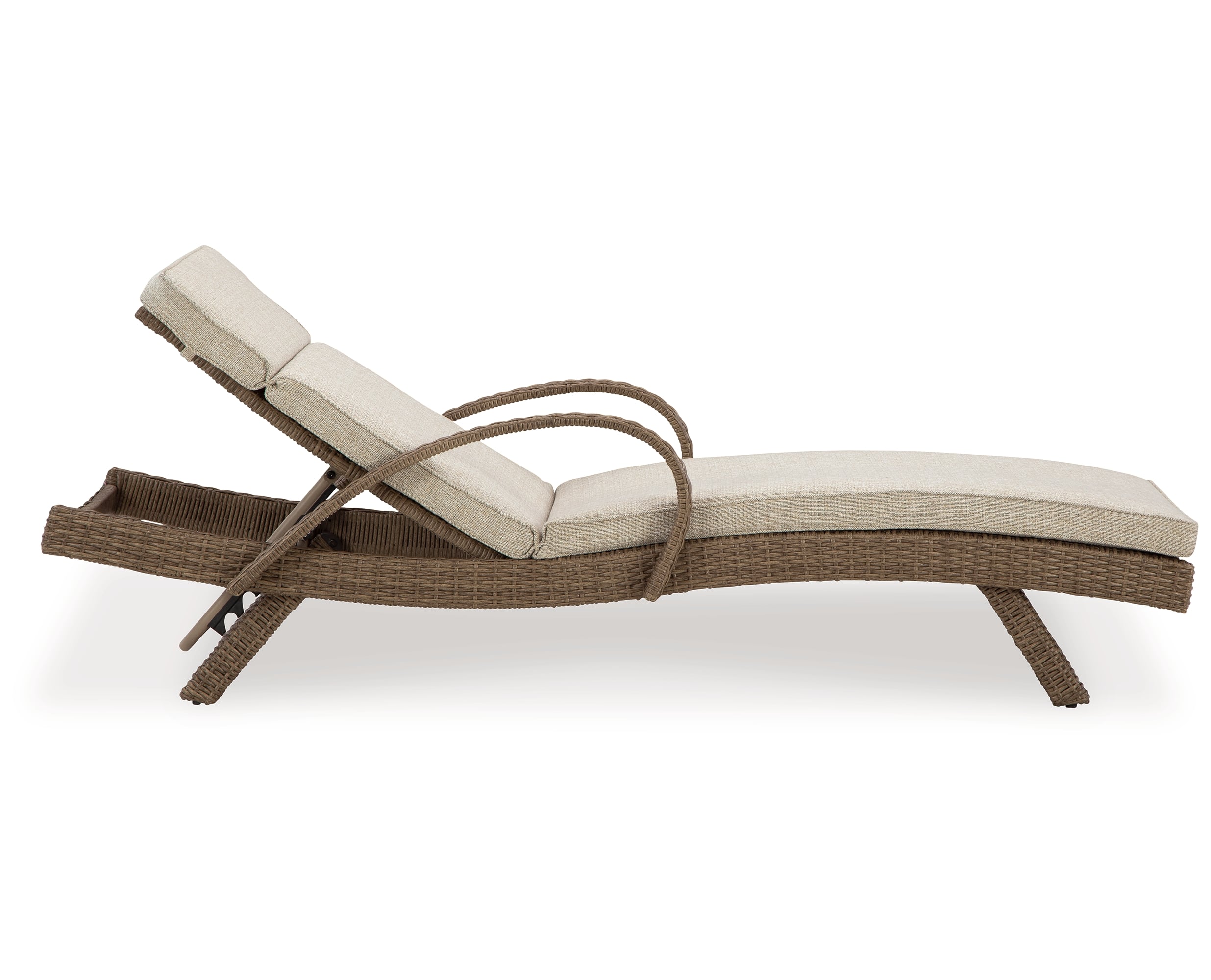 Signature Design by Ashley Beachcroft Chaise Lounge with Cushion
