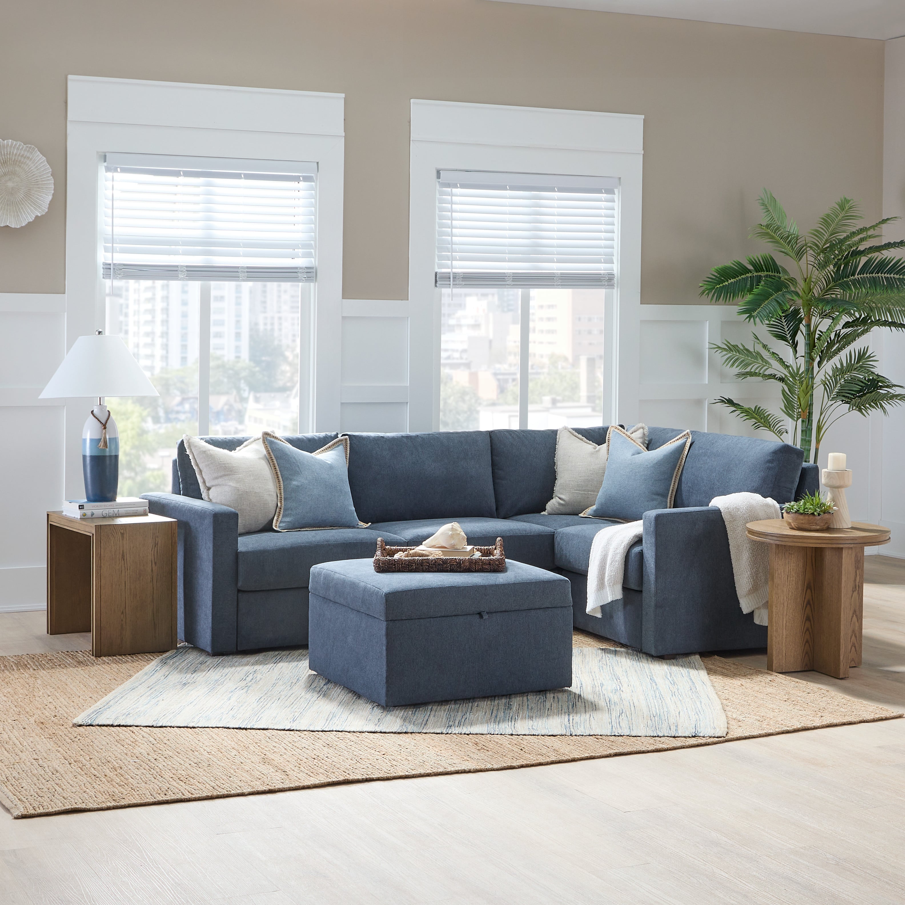 4-Seat Sectional Sofa with Storage Ottoman