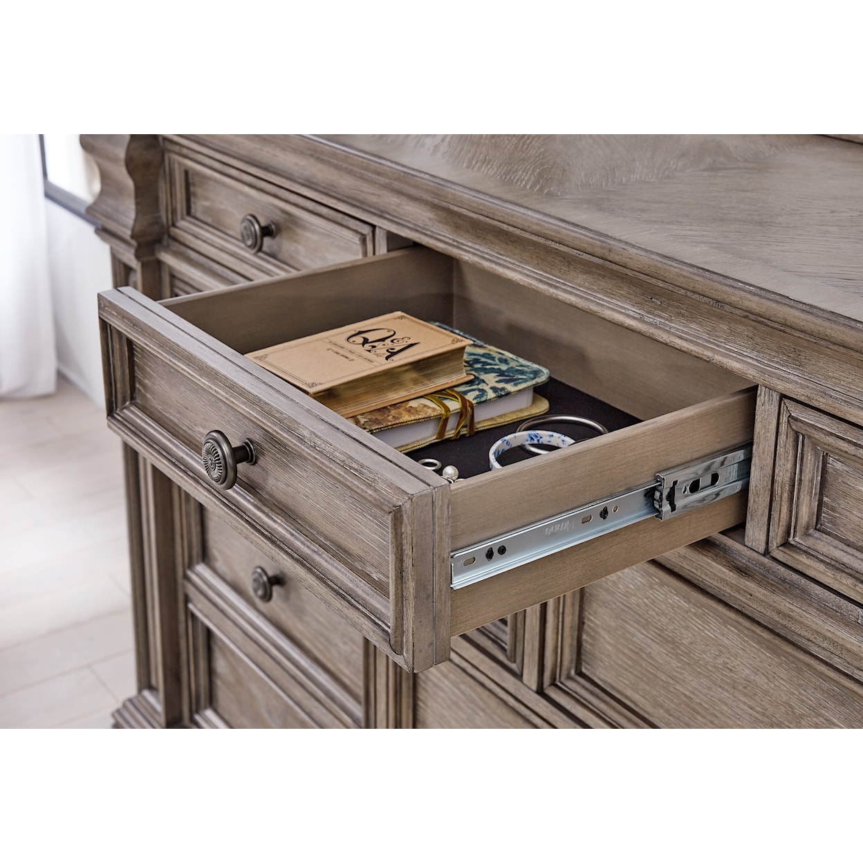 Ashley Signature Design Blairhurst Dresser